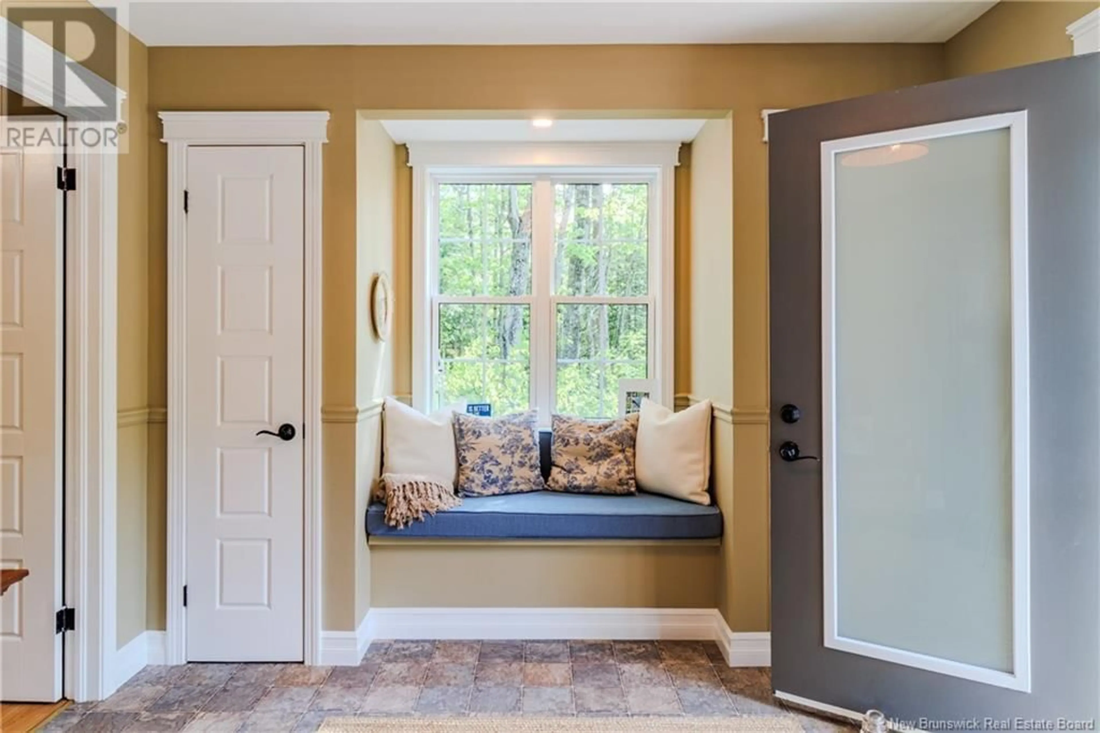 Indoor entryway for 128+104 JERRY CHESSIE ROAD, Yoho Lake New Brunswick E6K3B4