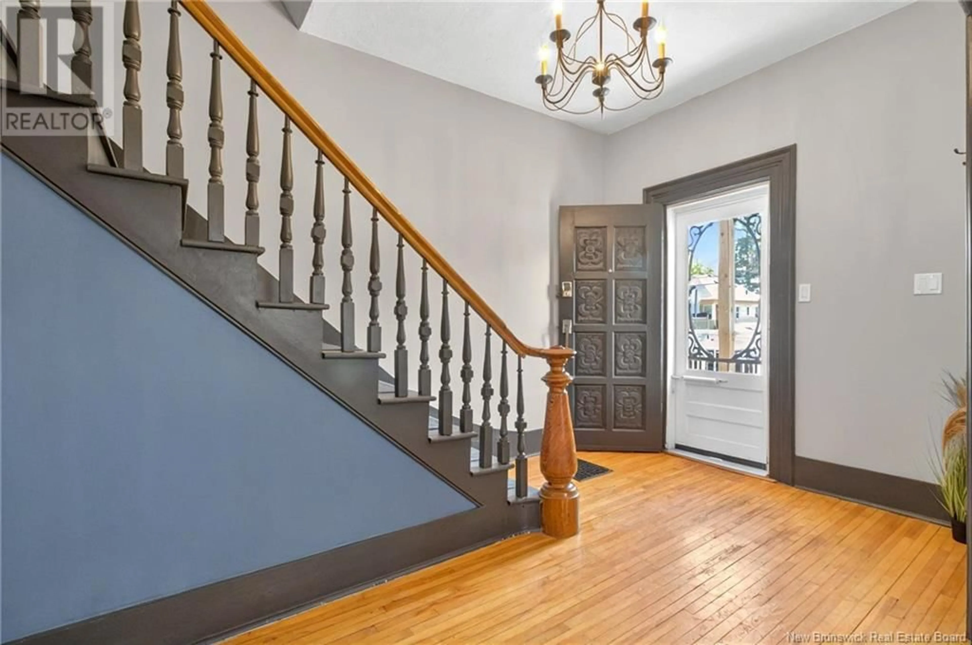Indoor entryway for 235 SALISBURY ROAD, Moncton New Brunswick E1E1A6