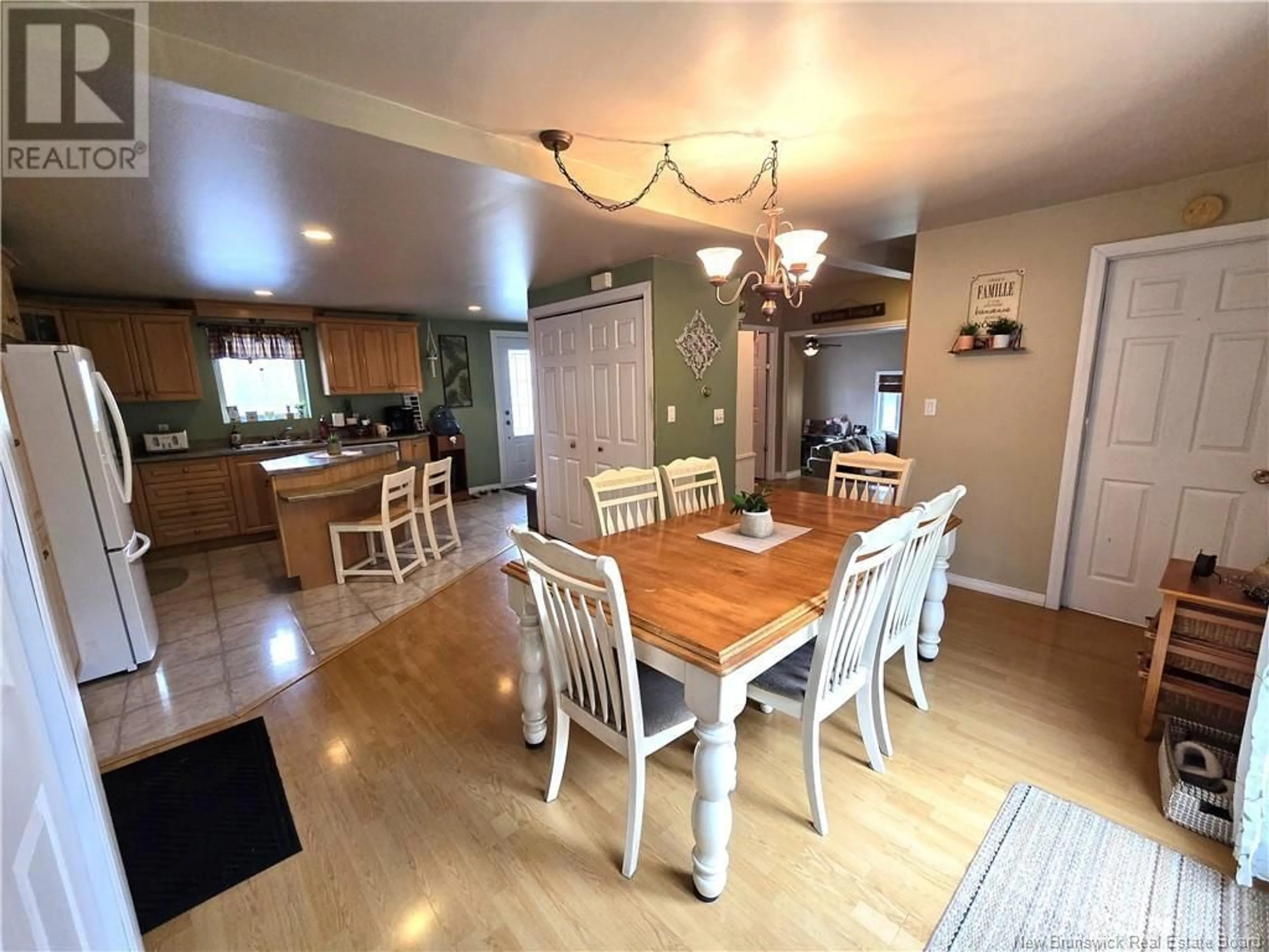 Dining room, wood/laminate floor for 2213 CENTRALE STREET, St-Hilaire New Brunswick E3V4V8