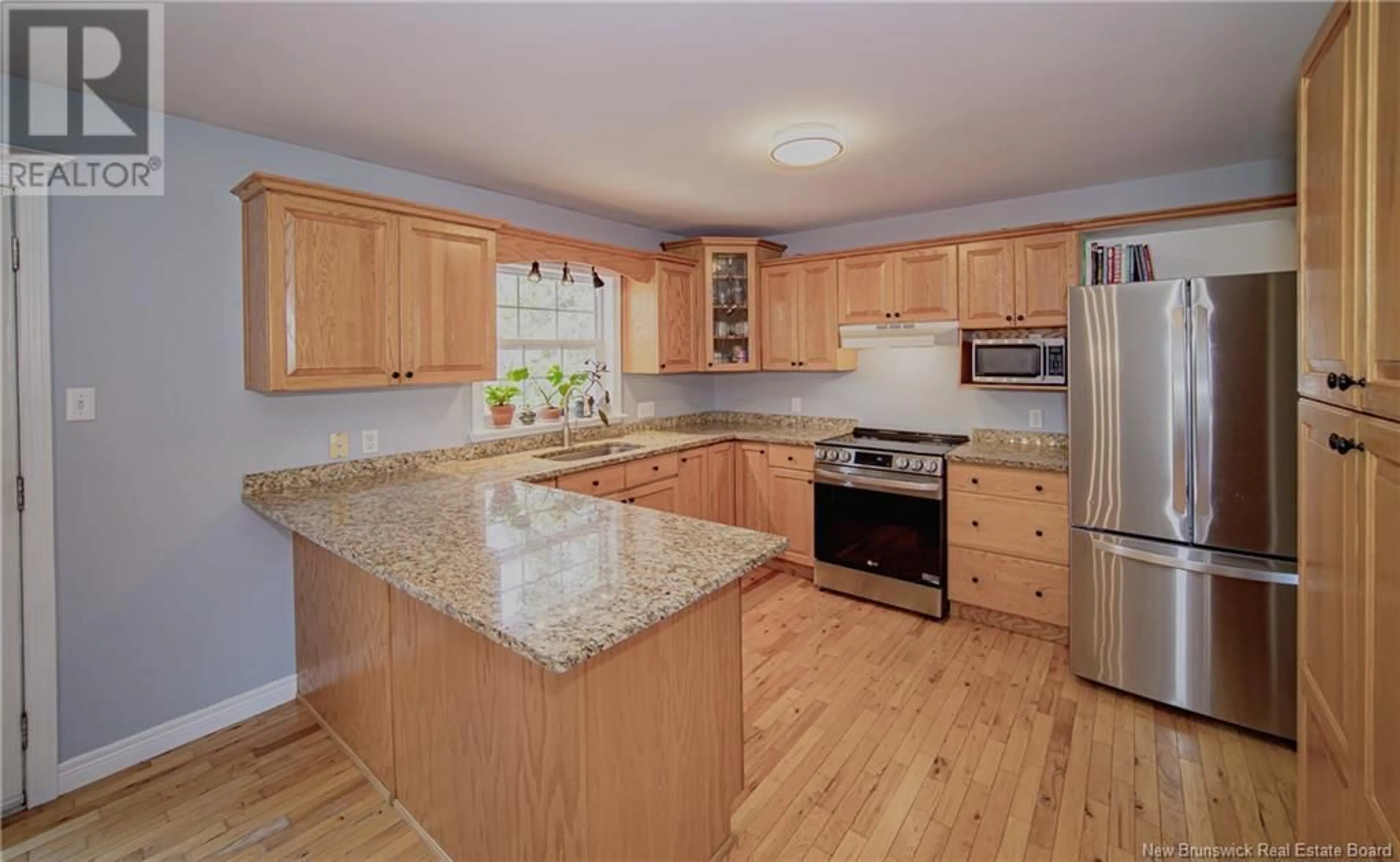 Standard kitchen, unknown for 62 LANSDOWN AVENUE, Oromocto New Brunswick E2V4P3