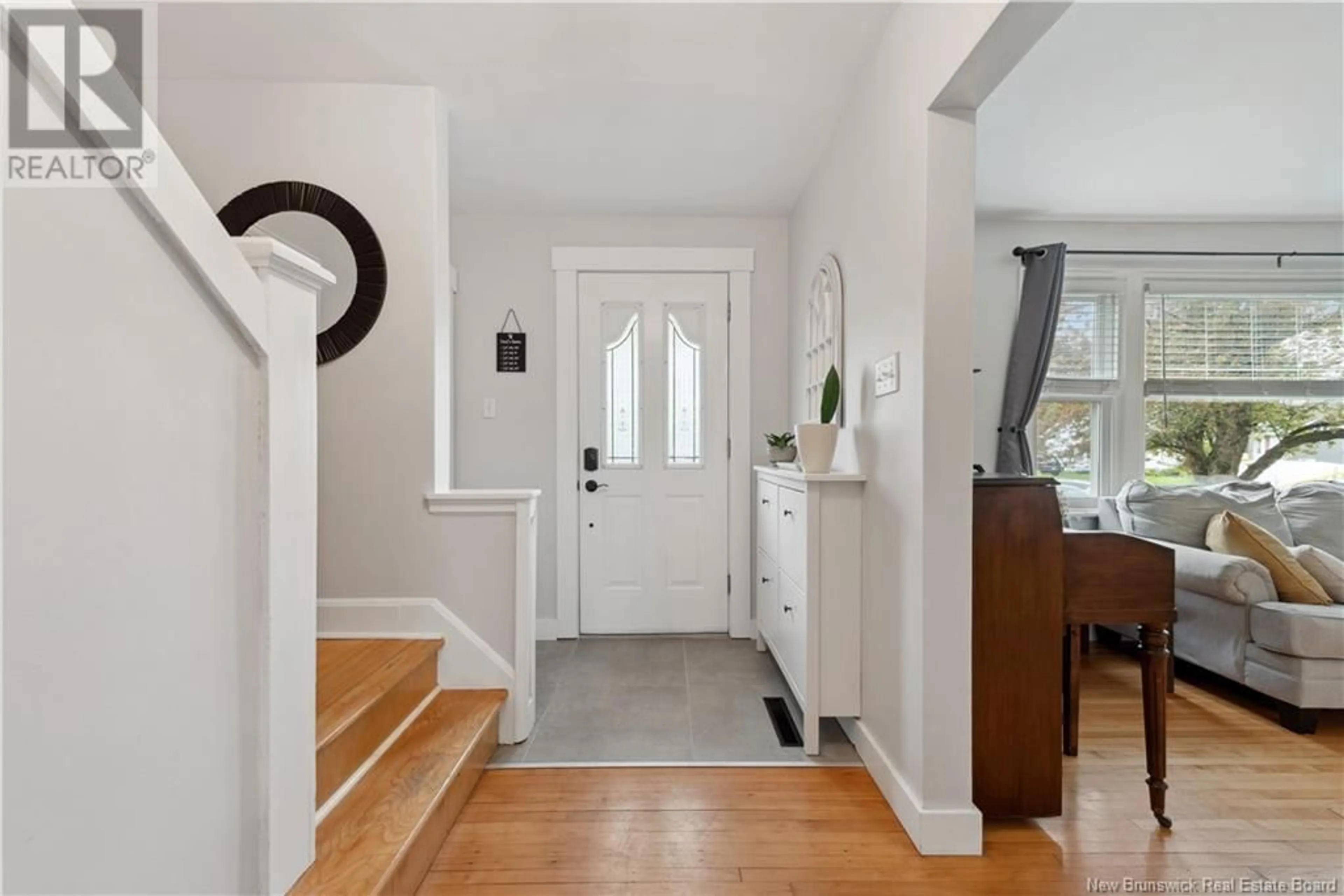 Indoor entryway for 614 CLEVELAND AVENUE, Riverview New Brunswick E1B1Y6