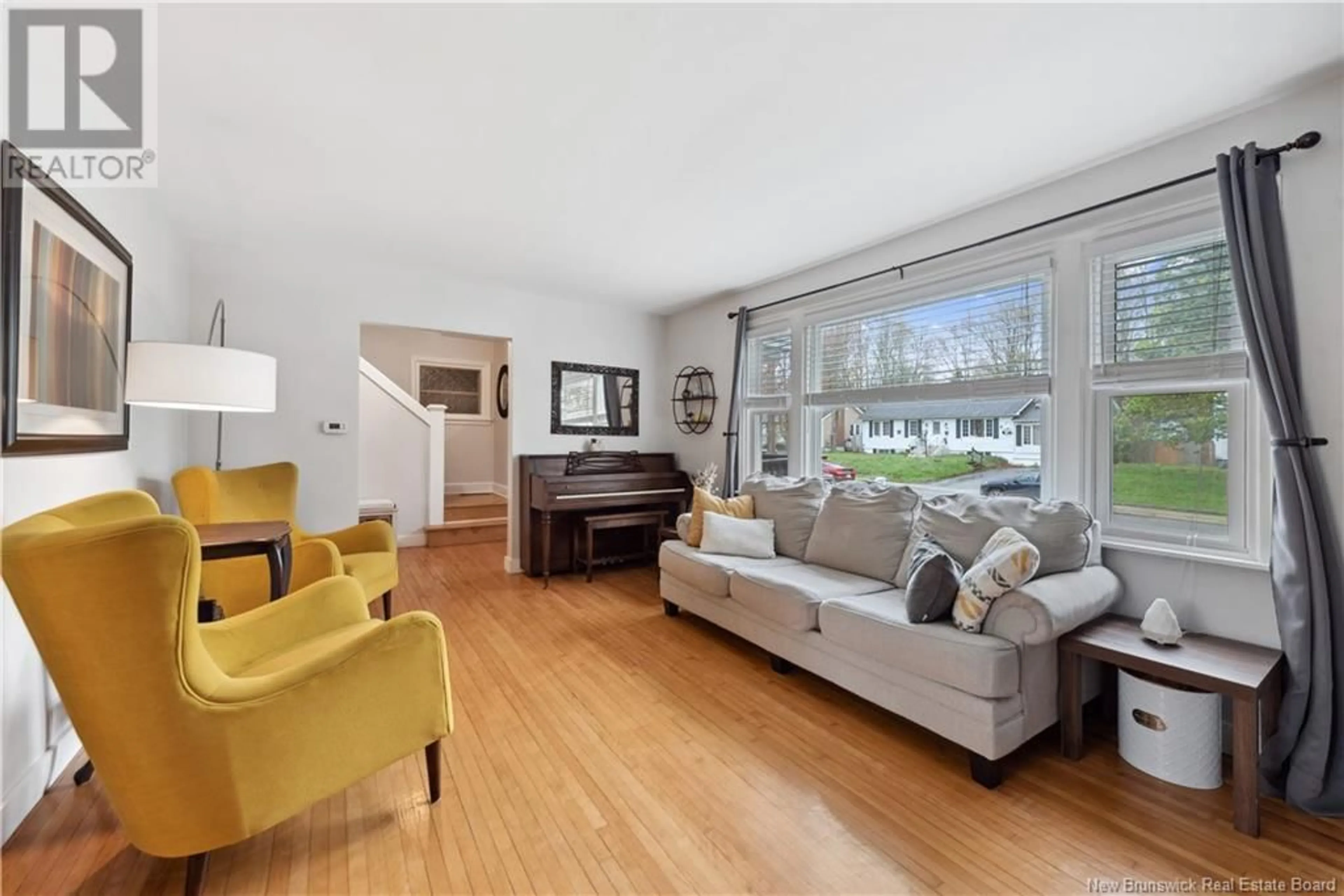Living room with furniture, unknown for 614 CLEVELAND AVENUE, Riverview New Brunswick E1B1Y6