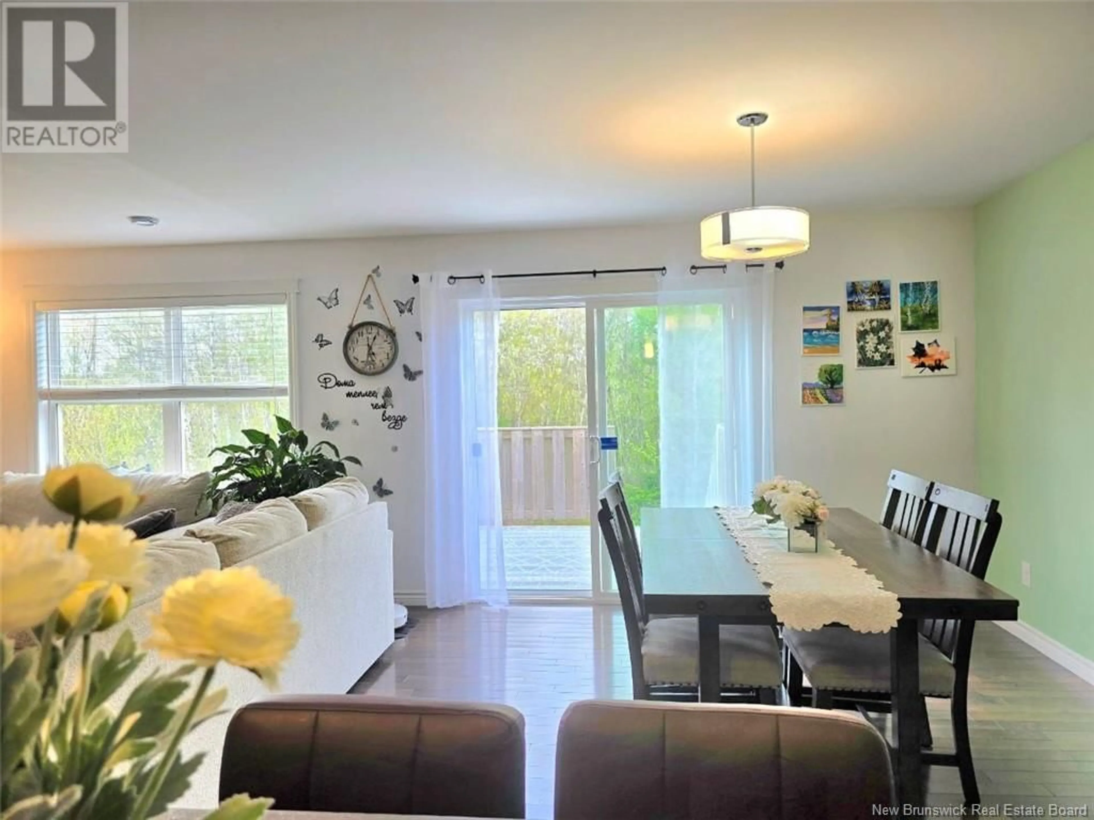 Dining room, unknown for 351 DOLBEAU STREET, Dieppe New Brunswick E1A4H8