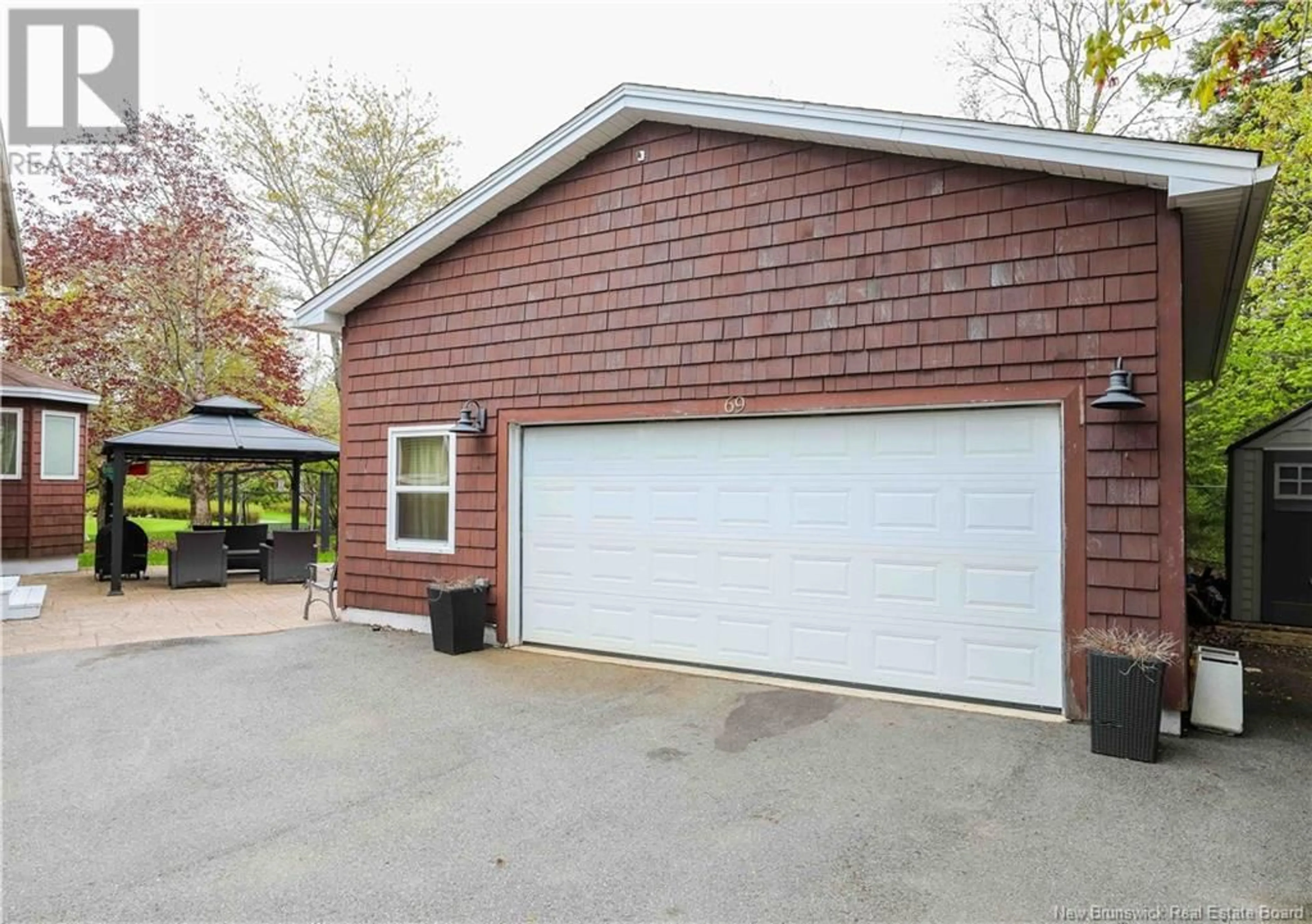 Indoor garage for 69 DONLYN DRIVE, Rothesay New Brunswick E2E4X7