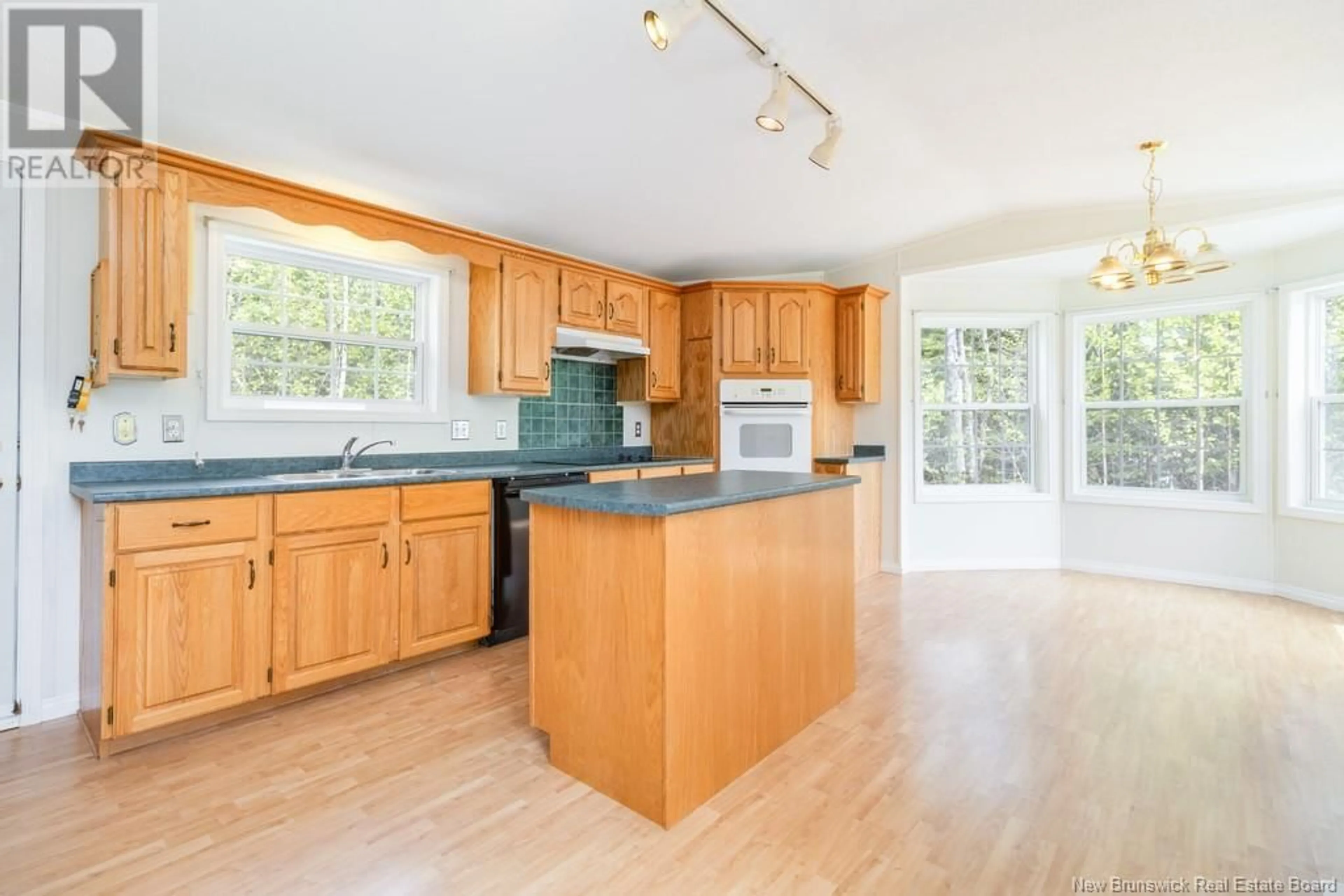 Open concept kitchen, unknown for 17 JACKIE STREET, Lincoln New Brunswick E3B7J1