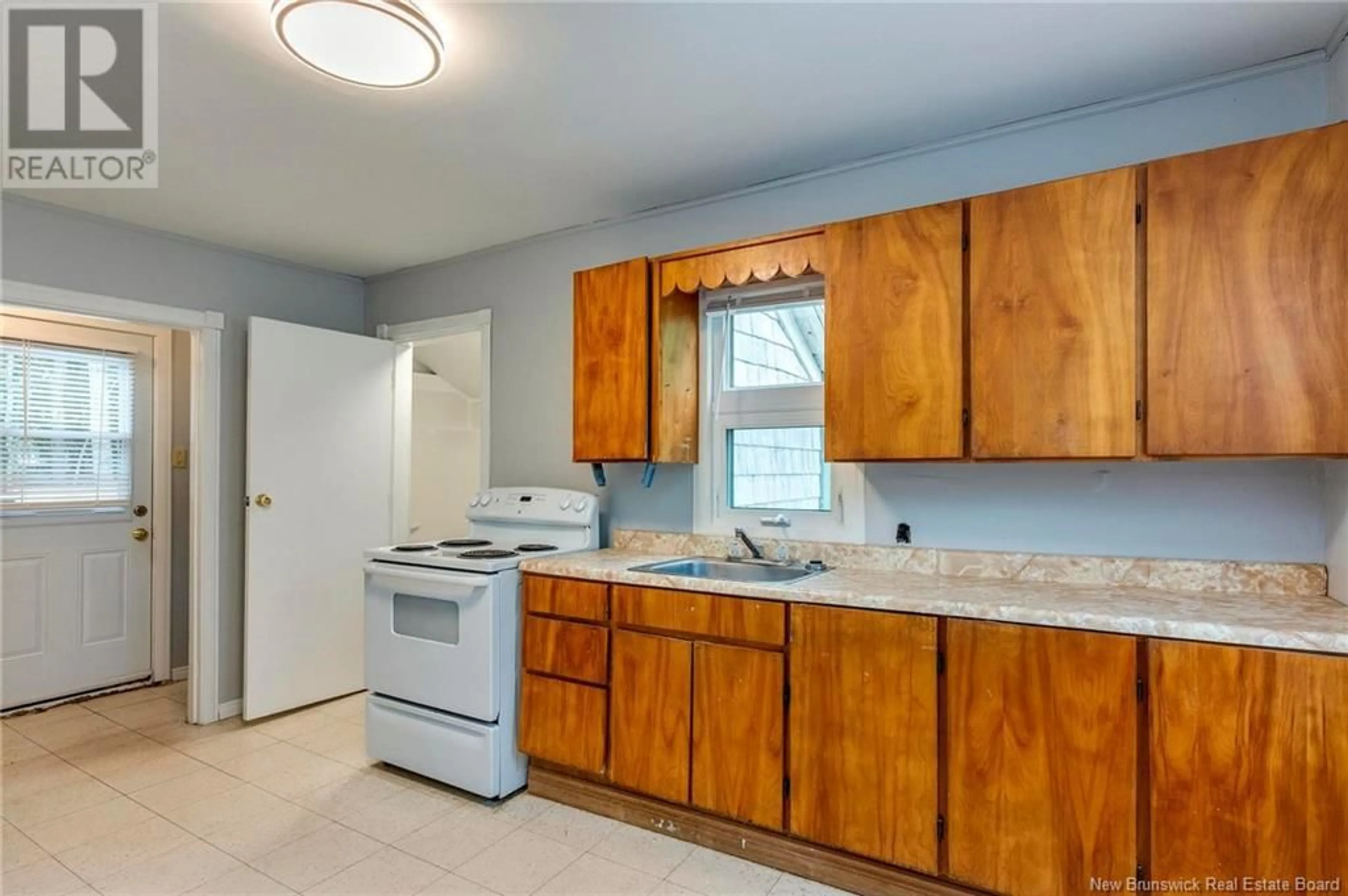 Standard kitchen, unknown for 20 ACADIA CRESCENT, Hampton New Brunswick E5N3A1