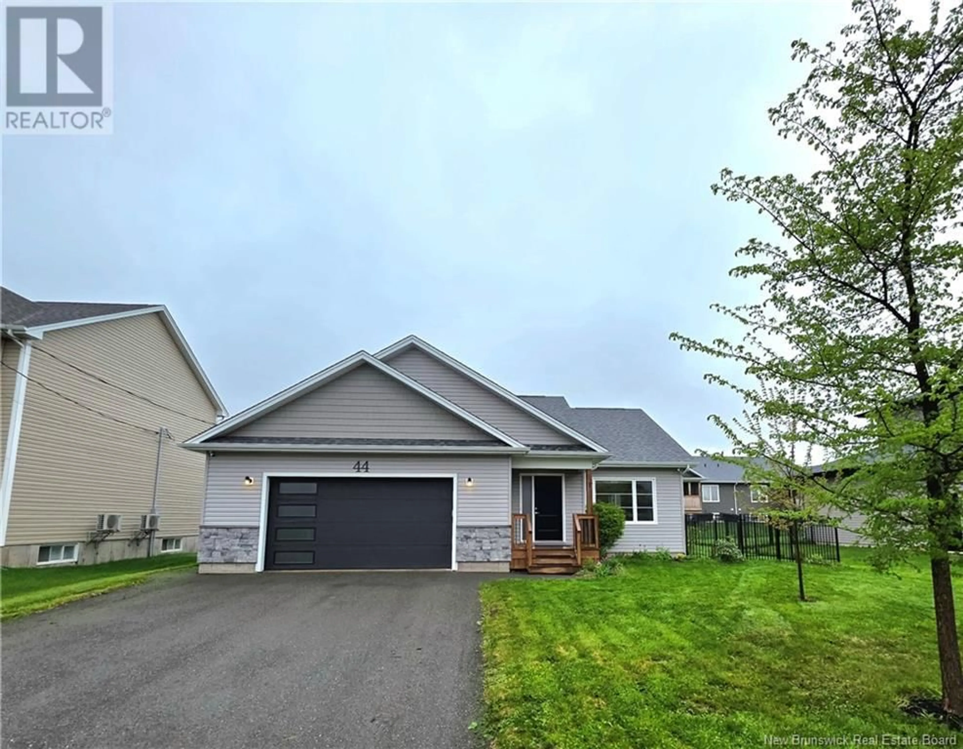 Home with vinyl exterior material, street for 44 VENETIAN DRIVE, Riverview New Brunswick E1B0S2