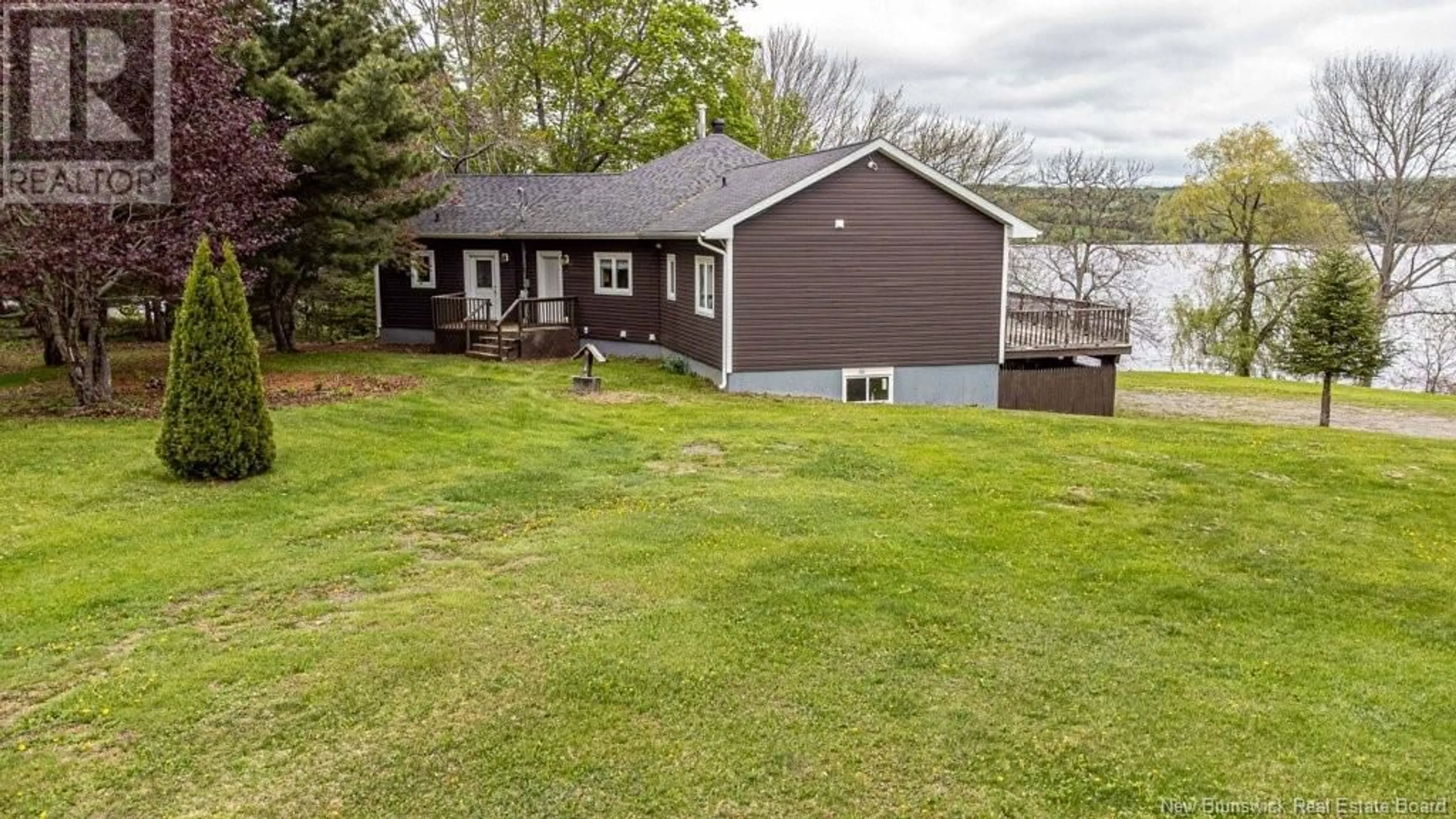 A pic from outside/outdoor area/front of a property/back of a property/a pic from drone, water/lake/river/ocean view for 12 LODGE LANE, Prince William New Brunswick E6K3S9