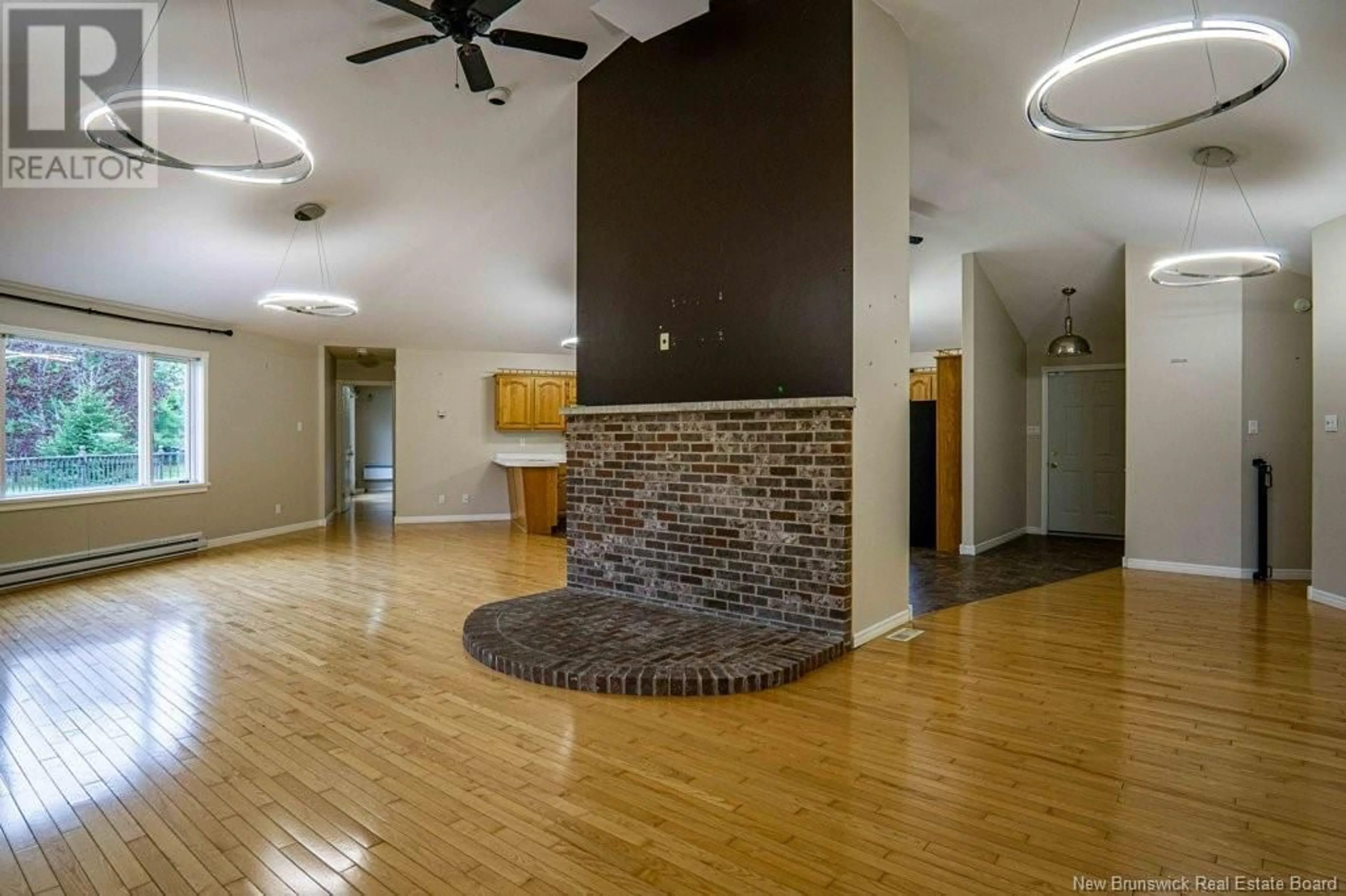 Indoor foyer for 12 LODGE LANE, Prince William New Brunswick E6K3S9