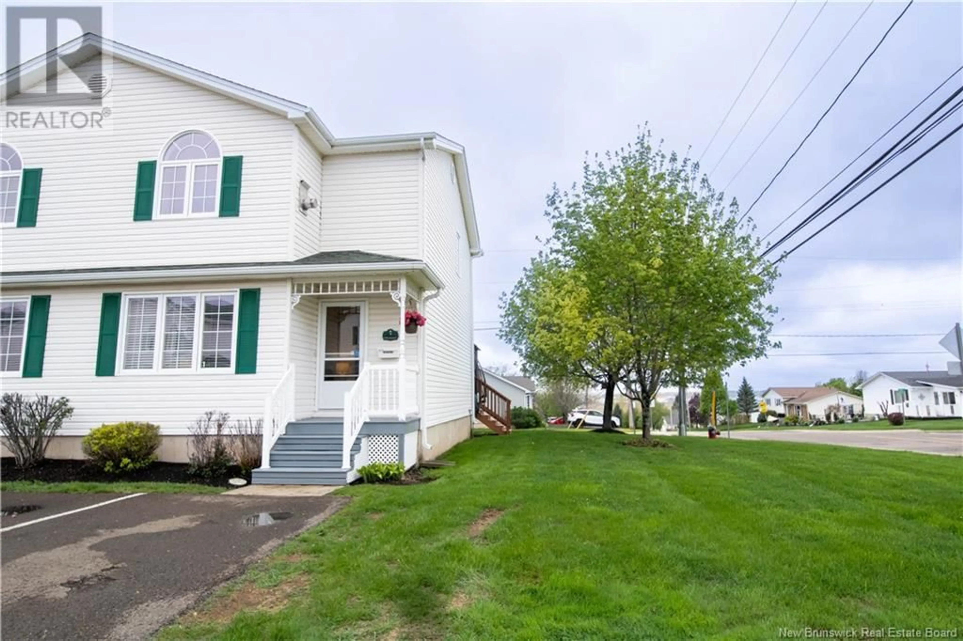 Unknown for 1 - 237 OLD COACH ROAD, Riverview New Brunswick E1B5K1