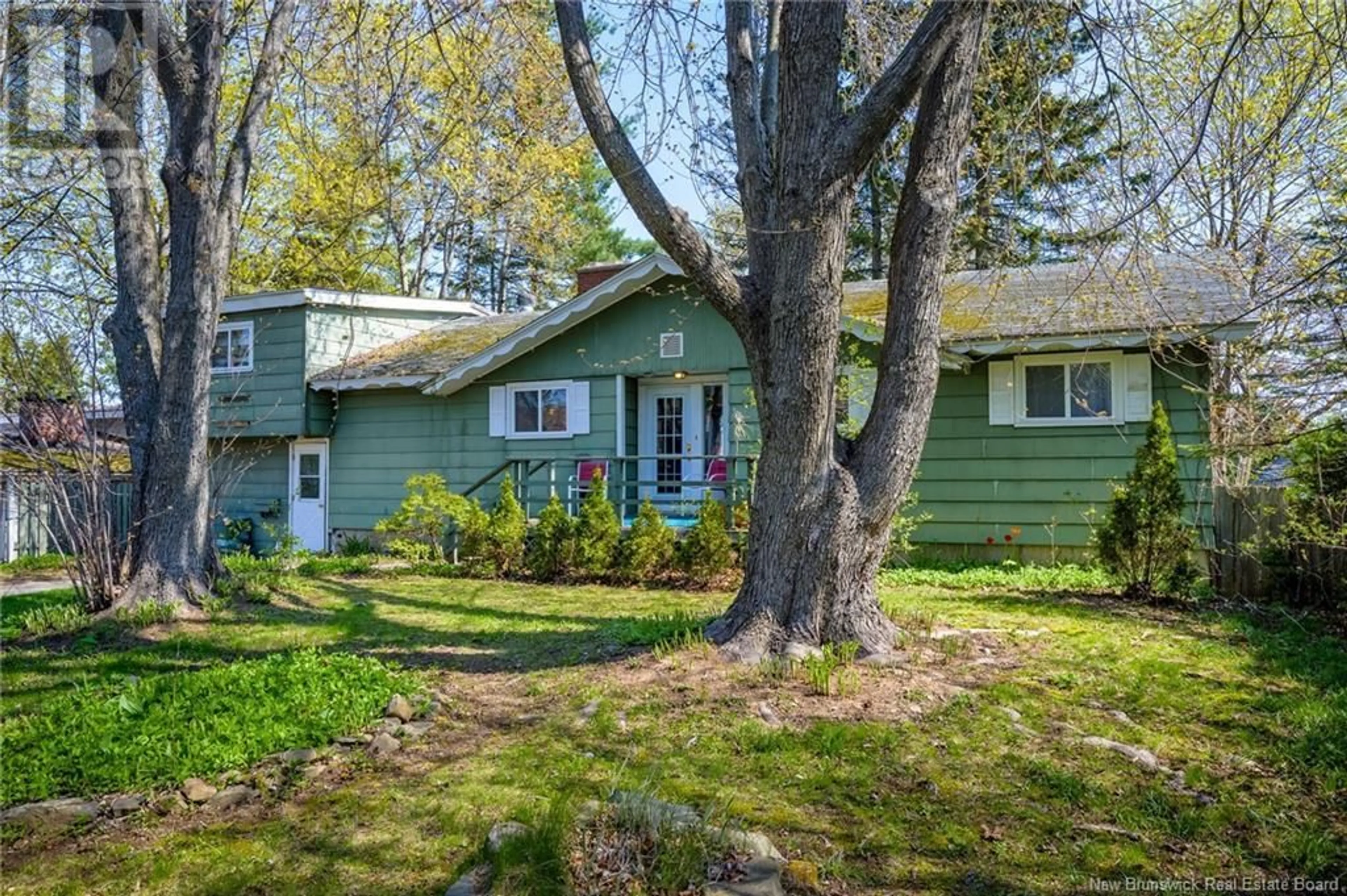 Unknown for 755 GREGG COURT, Fredericton New Brunswick E3B4H5