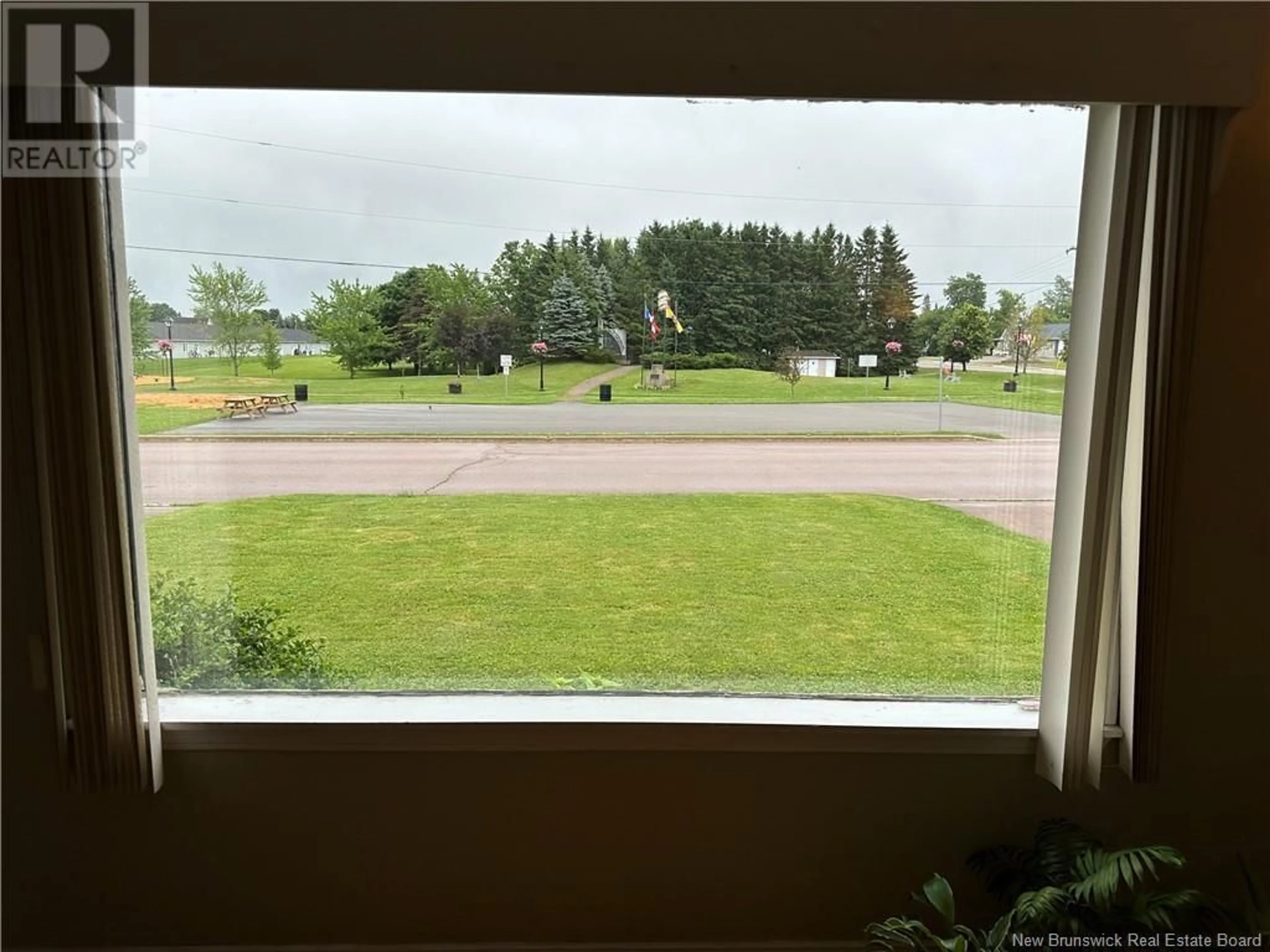 A pic of a room for 5 EDOUARD AVENUE, Saint-Antoine New Brunswick E4V1G3