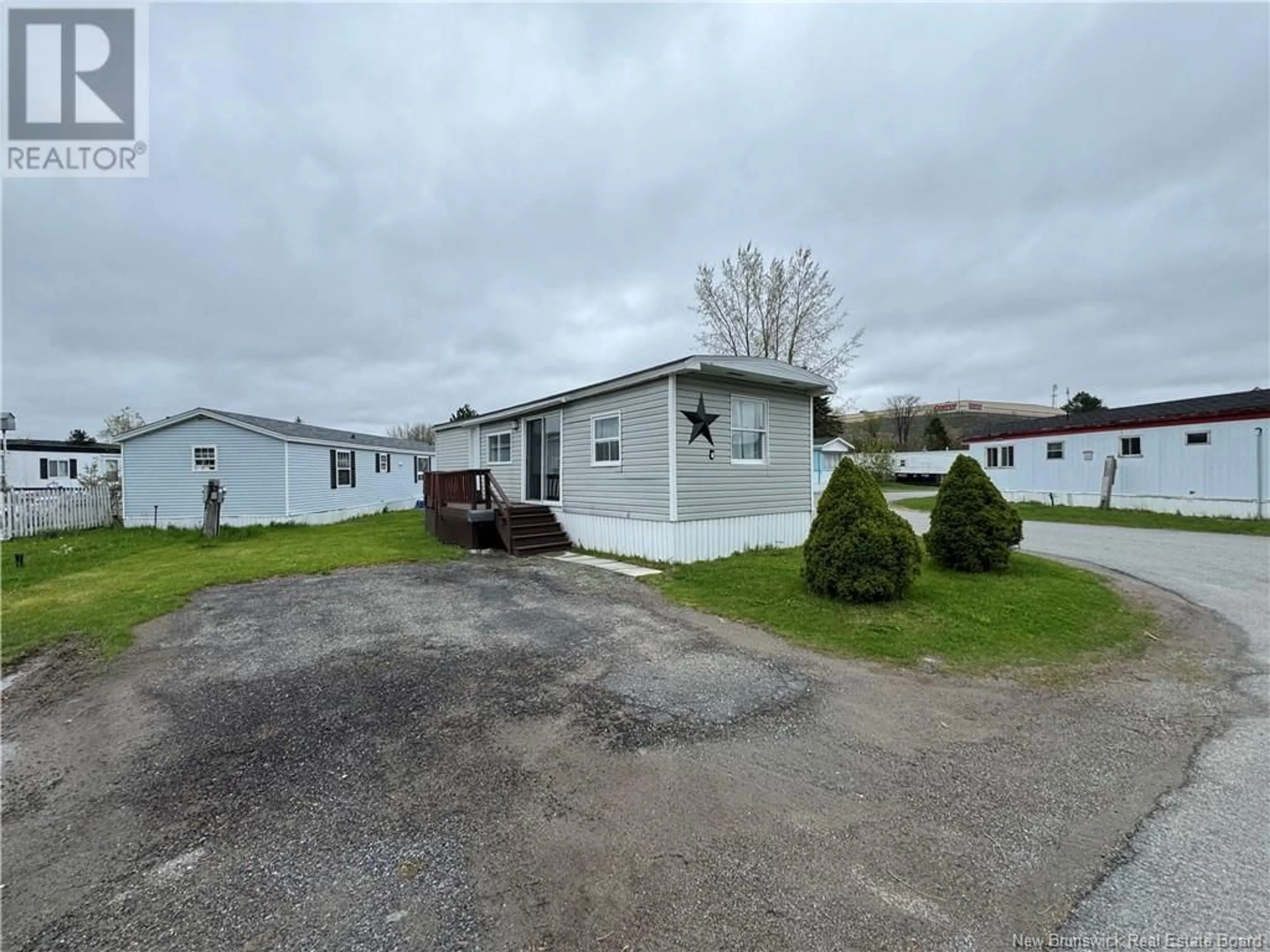 Unknown for 2 STARLING STREET, Saint John New Brunswick E2J2R8