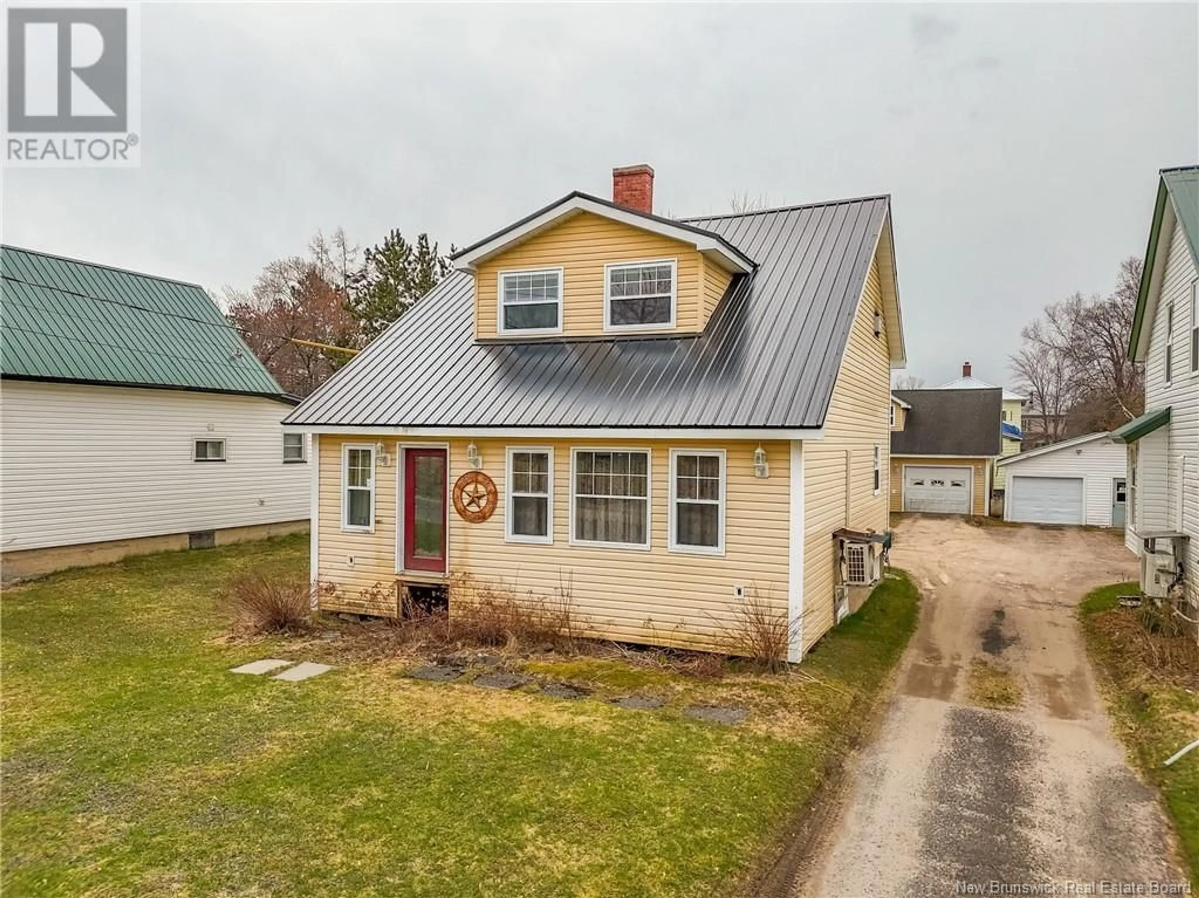 Unknown for 47 LAKE AVENUE, McAdam New Brunswick E6J1N9