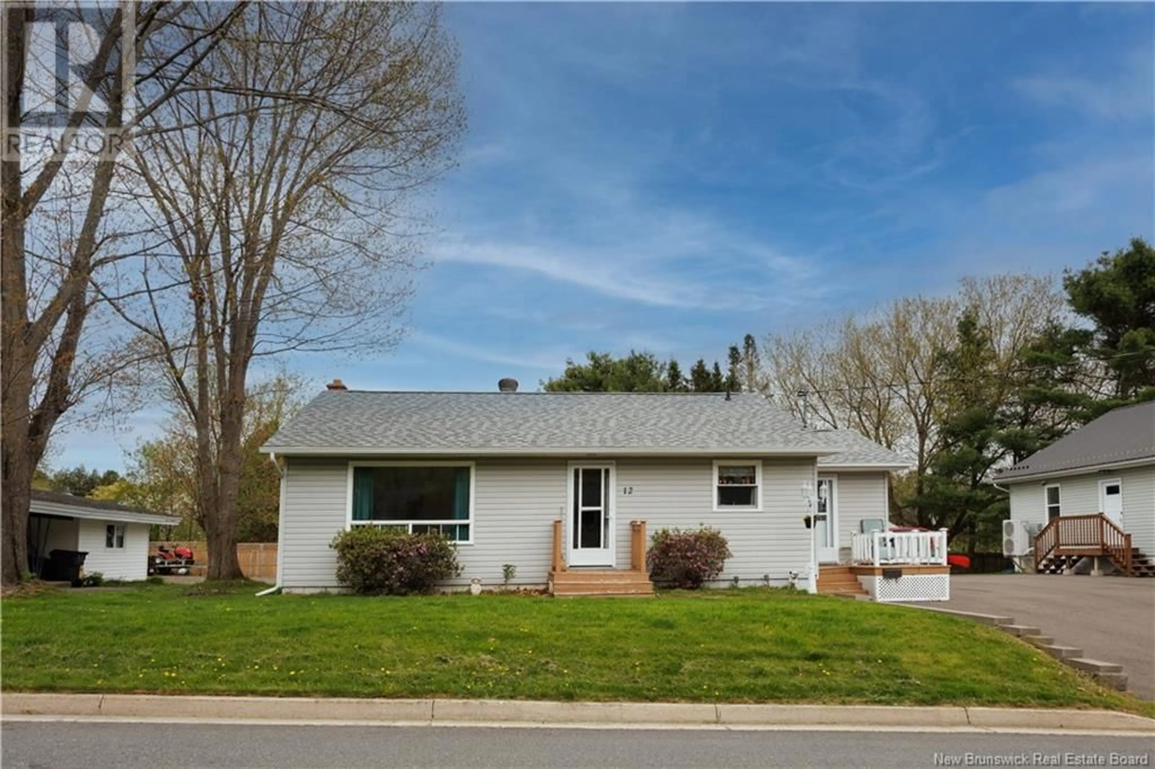 Home with vinyl exterior material, street for 12 WELLINGTON COURT, Fredericton New Brunswick E3A4R2