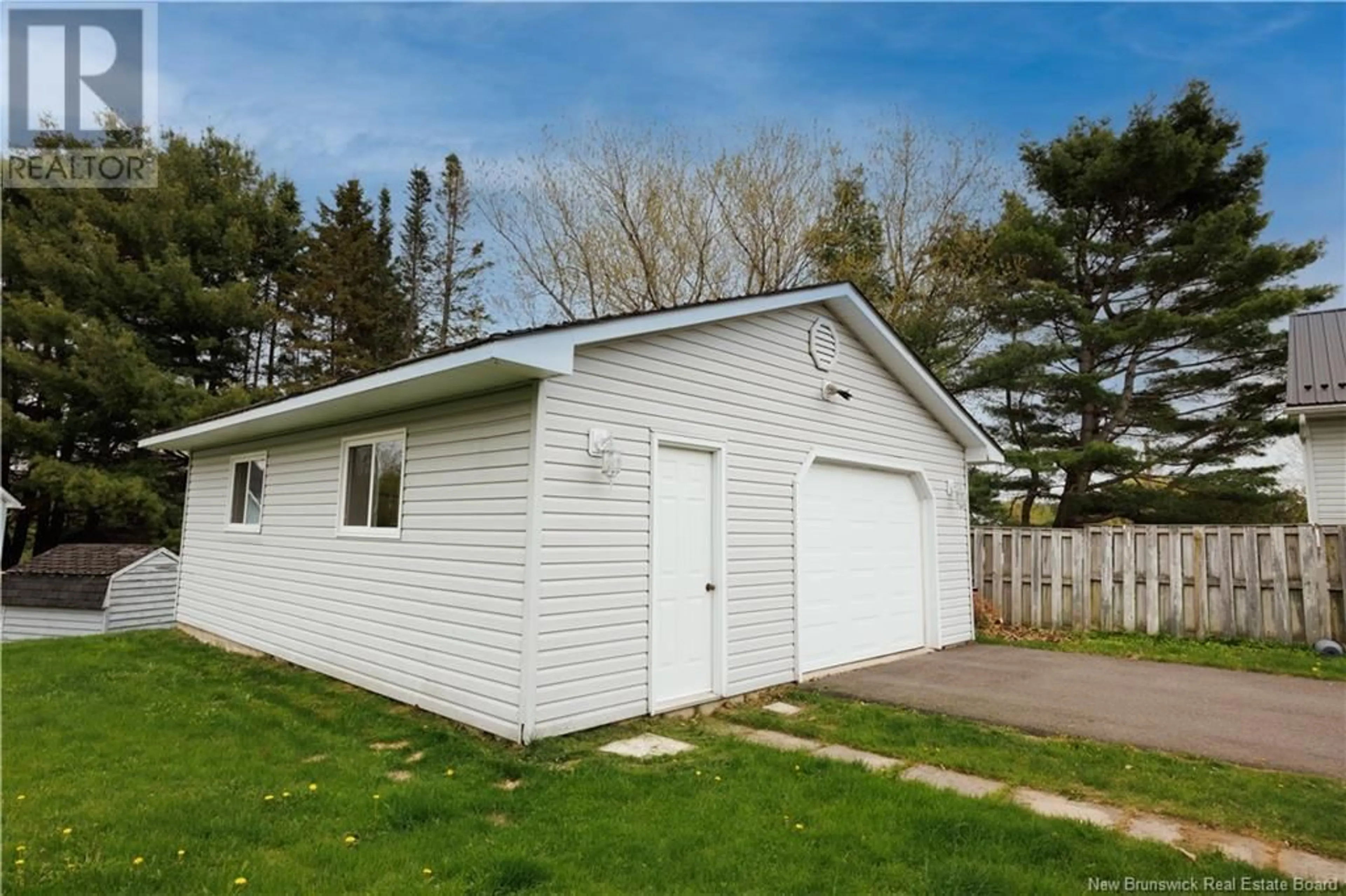 Shed for 12 WELLINGTON COURT, Fredericton New Brunswick E3A4R2
