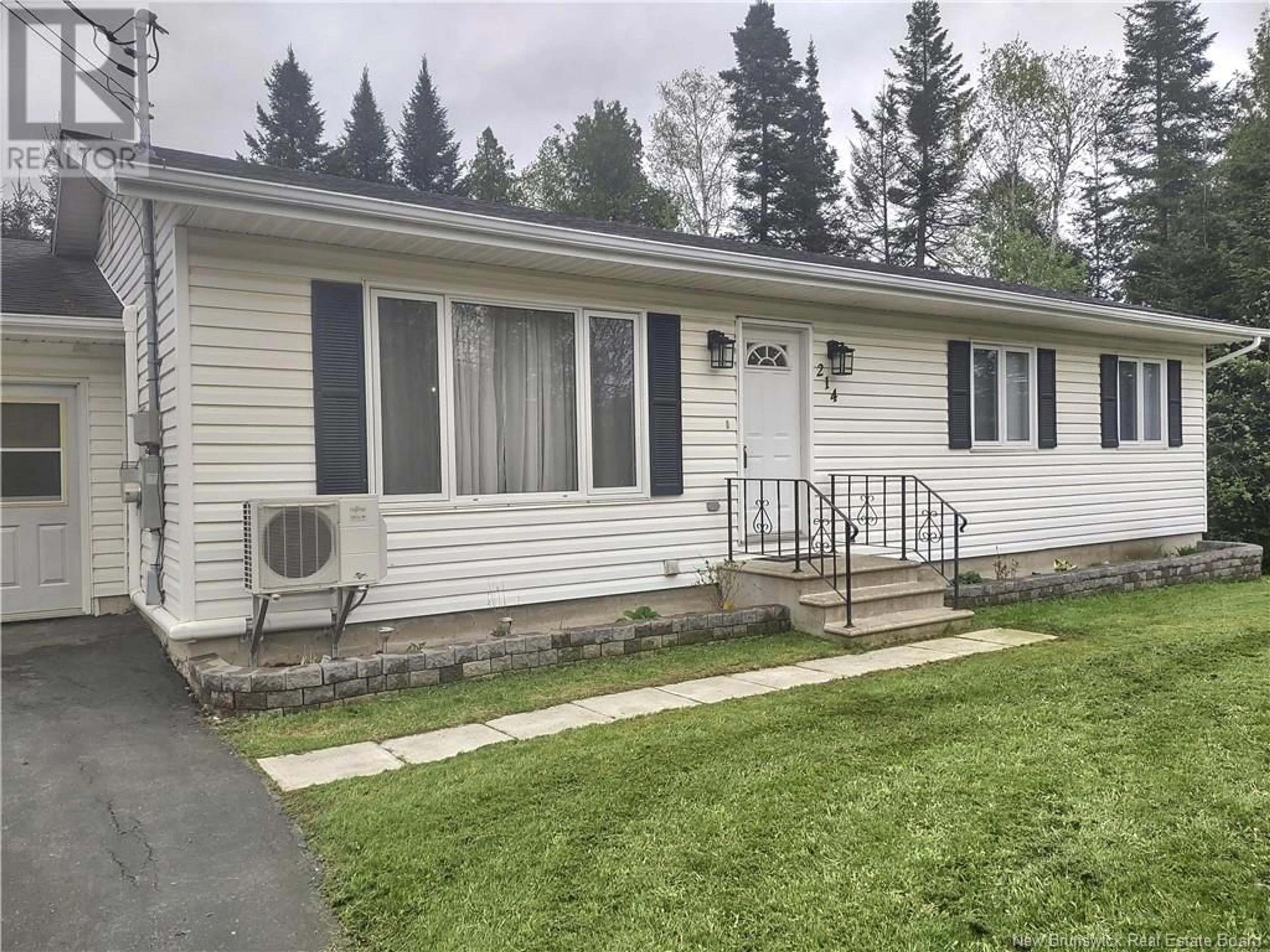 Home with vinyl exterior material, street for 214 BARRETT STREET, Perth-Andover New Brunswick E7H1C9