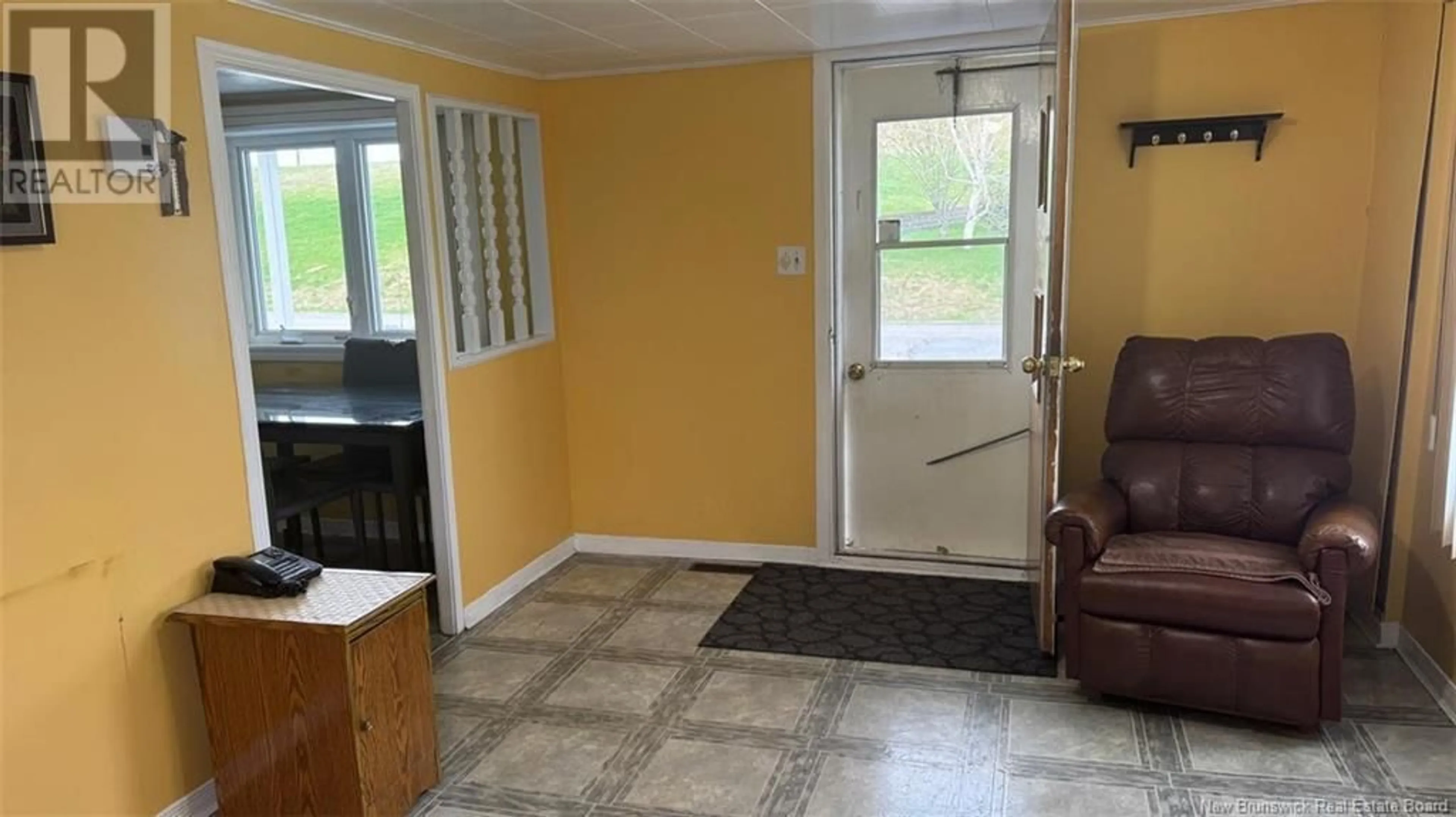 A pic of a room for 10 SAINT ANDRE, Sainte-Anne-De-Madawaska New Brunswick E7E1H5