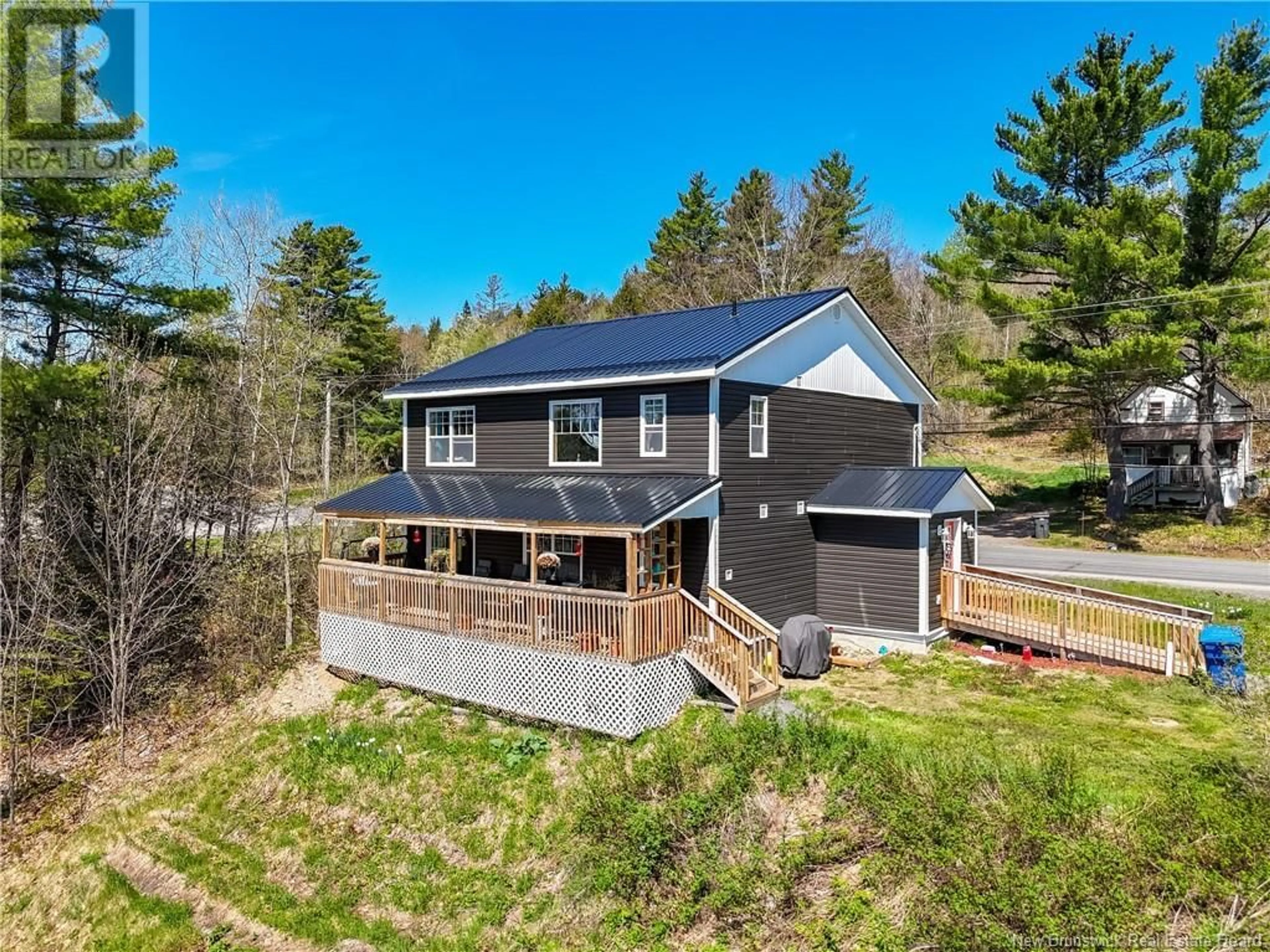 A pic from outside/outdoor area/front of a property/back of a property/a pic from drone, water/lake/river/ocean view for 3300 ROUTE 625, Taxis River New Brunswick E6A1E9