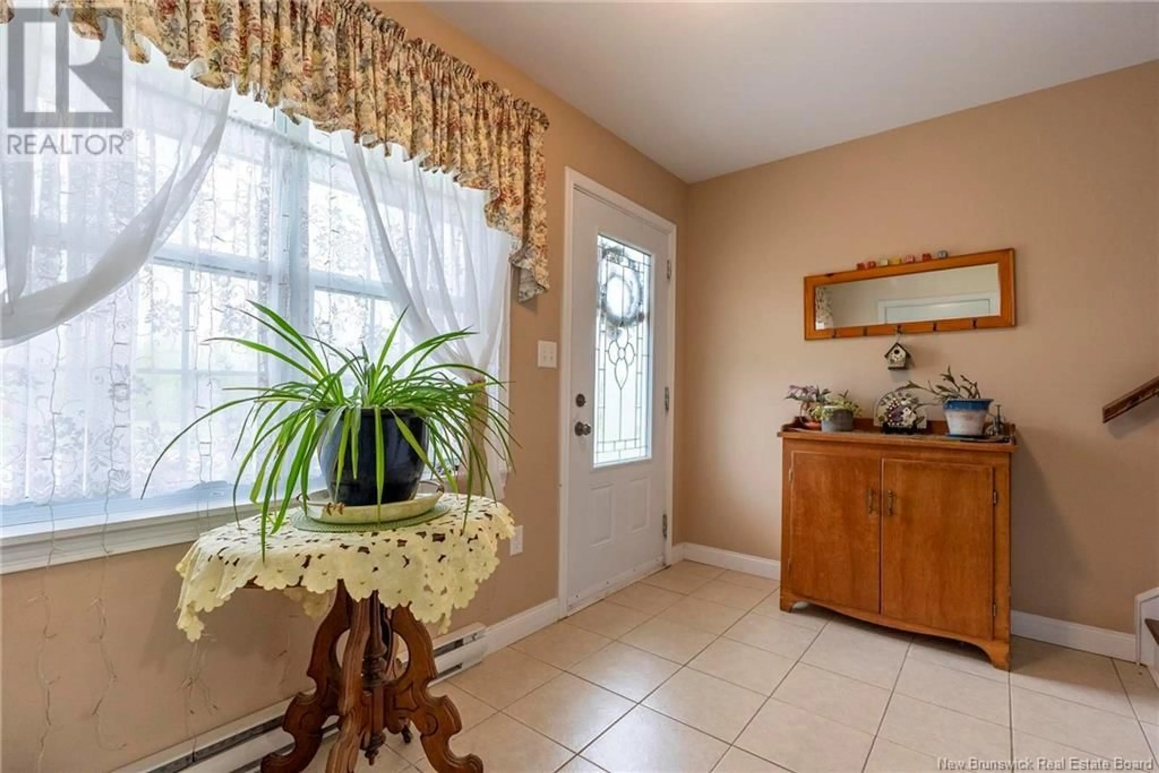 Indoor entryway for 55 YOUSEFF STREET, Fredericton New Brunswick E3G4K1