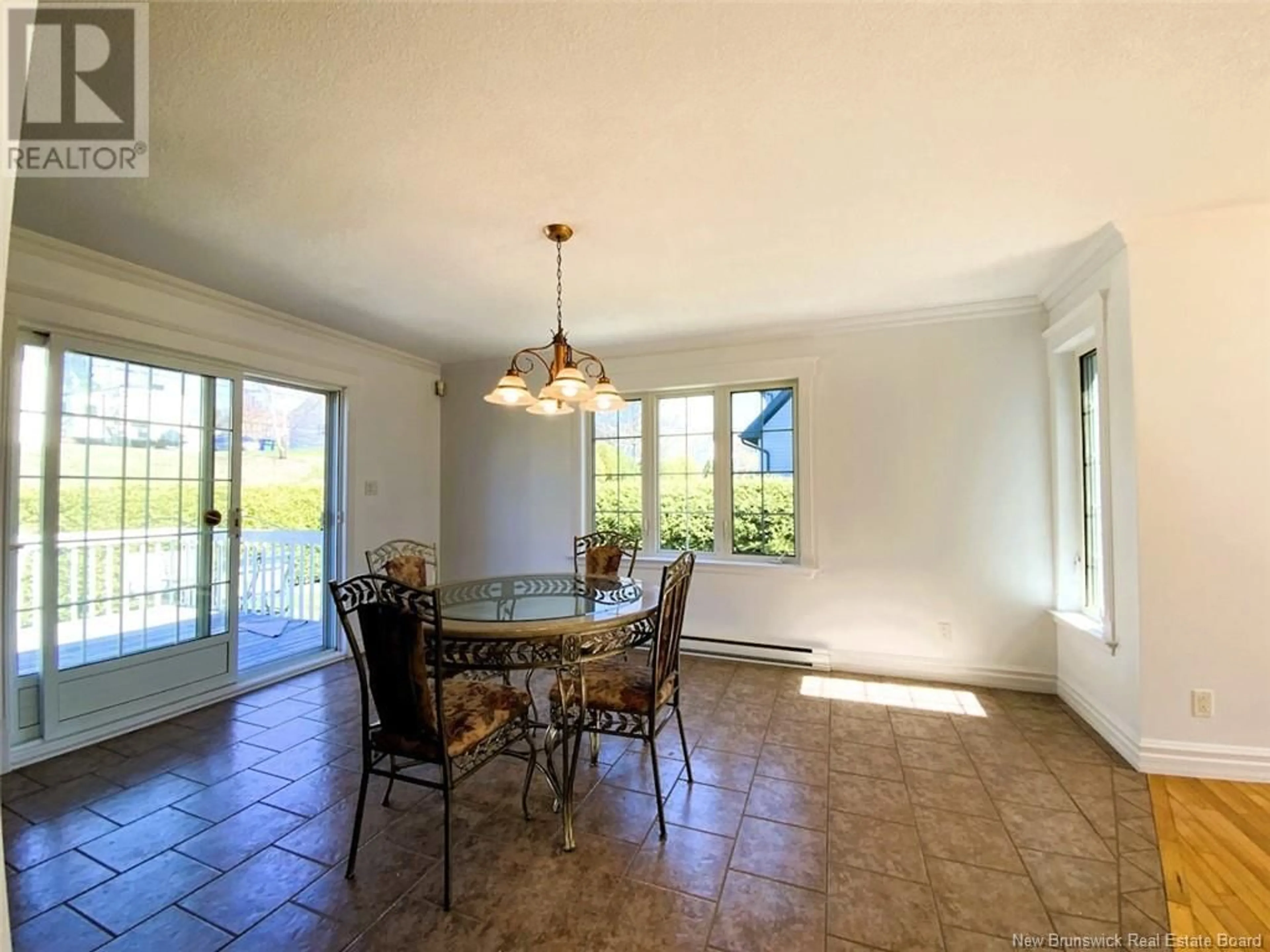 Dining room, ceramic/tile floor for 14 DES CHAMPS STREET, Edmundston New Brunswick E3V4Z3