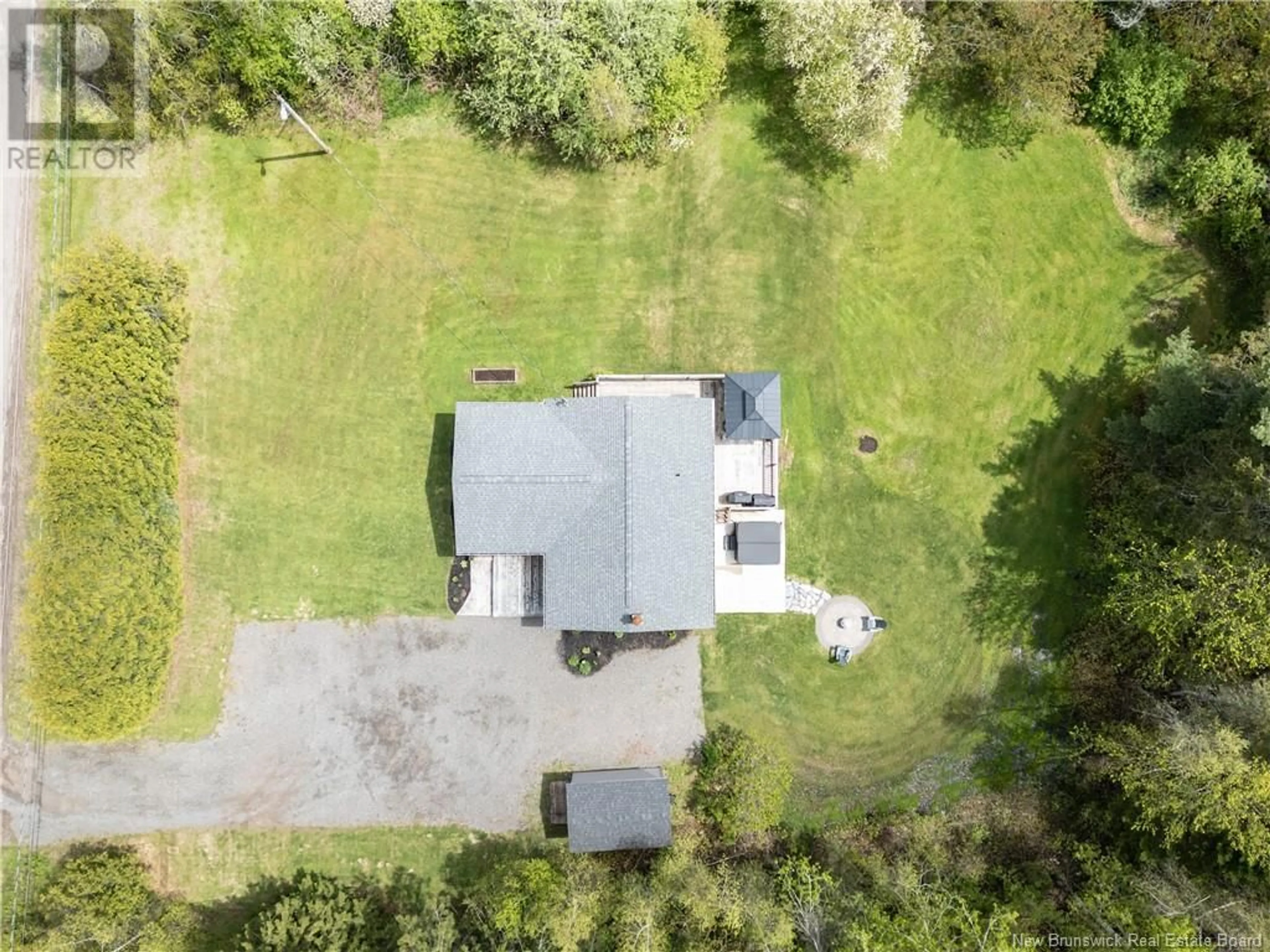A pic from outside/outdoor area/front of a property/back of a property/a pic from drone, street for 4675 ROUTE 910, Salem New Brunswick E4H4E8