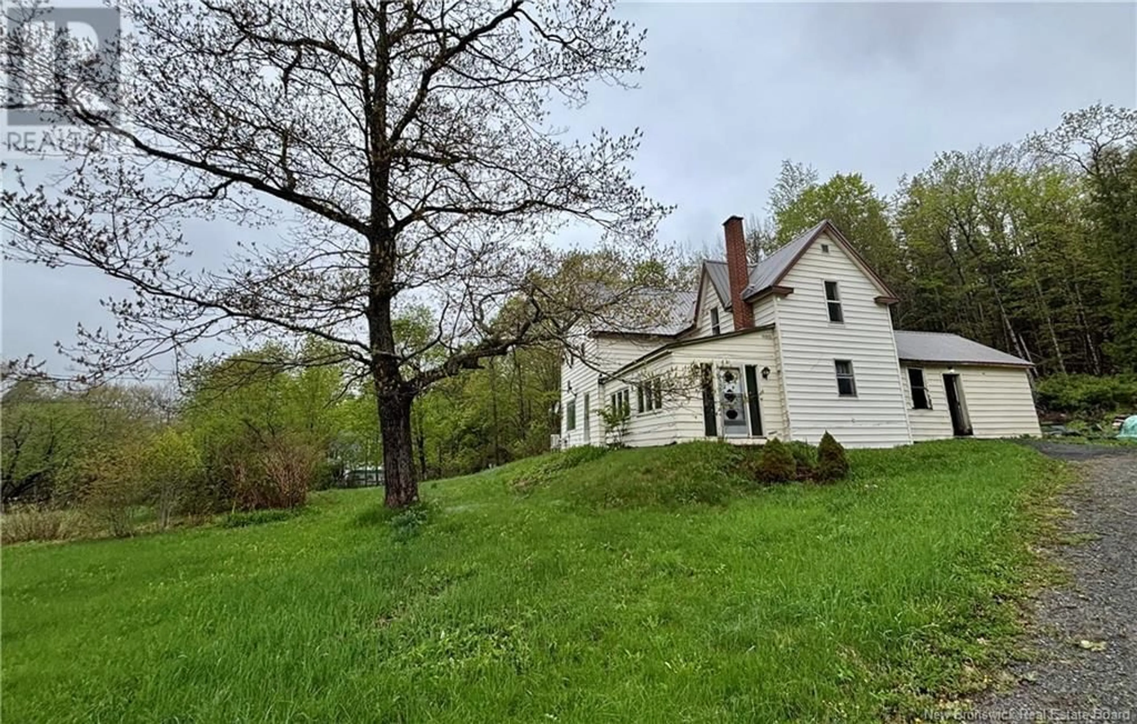 A pic from outside/outdoor area/front of a property/back of a property/a pic from drone, unknown for 51 IRISHTOWN ROAD, Stanley New Brunswick E6B1B3