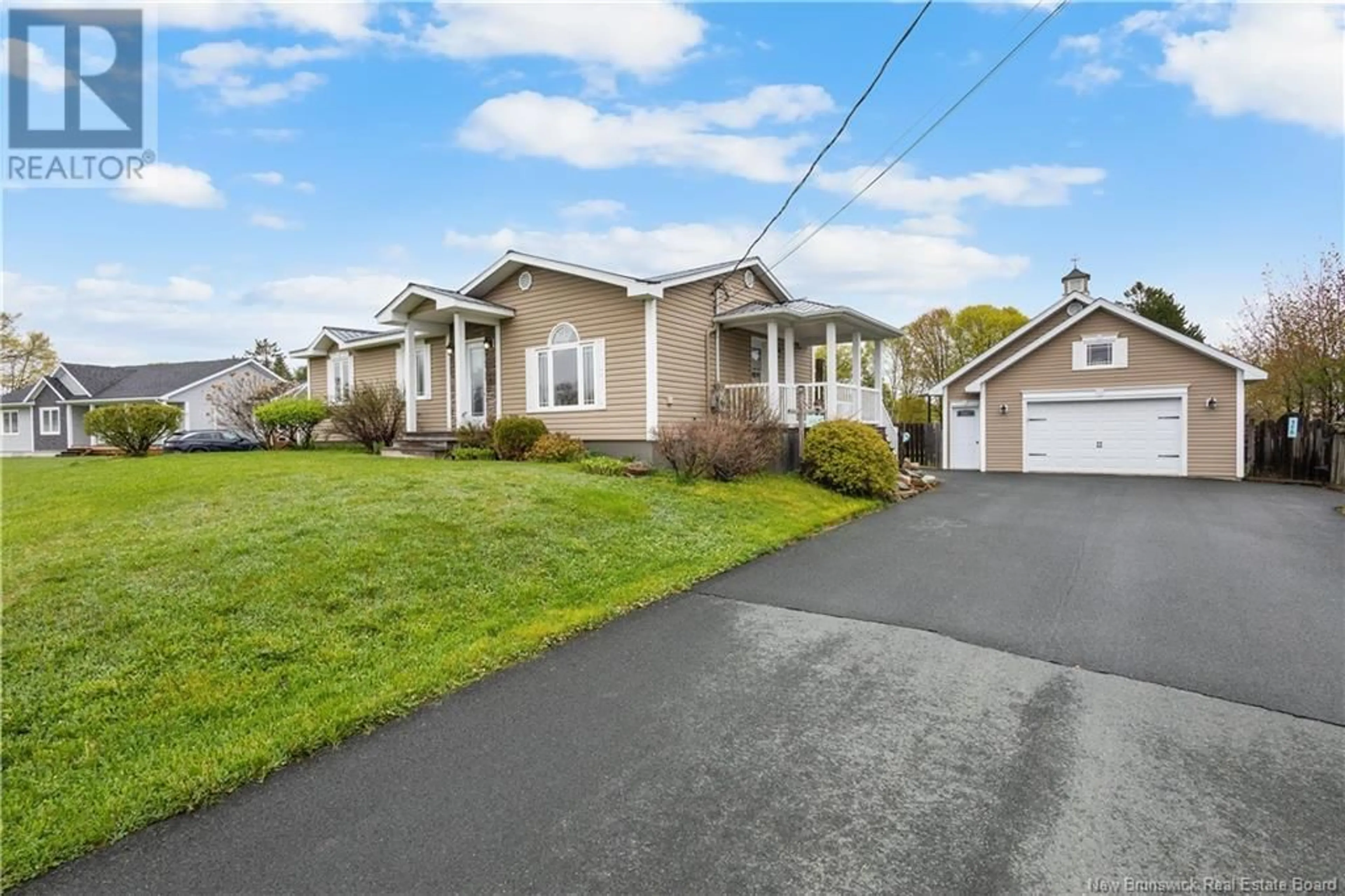 Home with vinyl exterior material, street for 546 HILLSIDE DRIVE, Miramichi New Brunswick E1V2P3