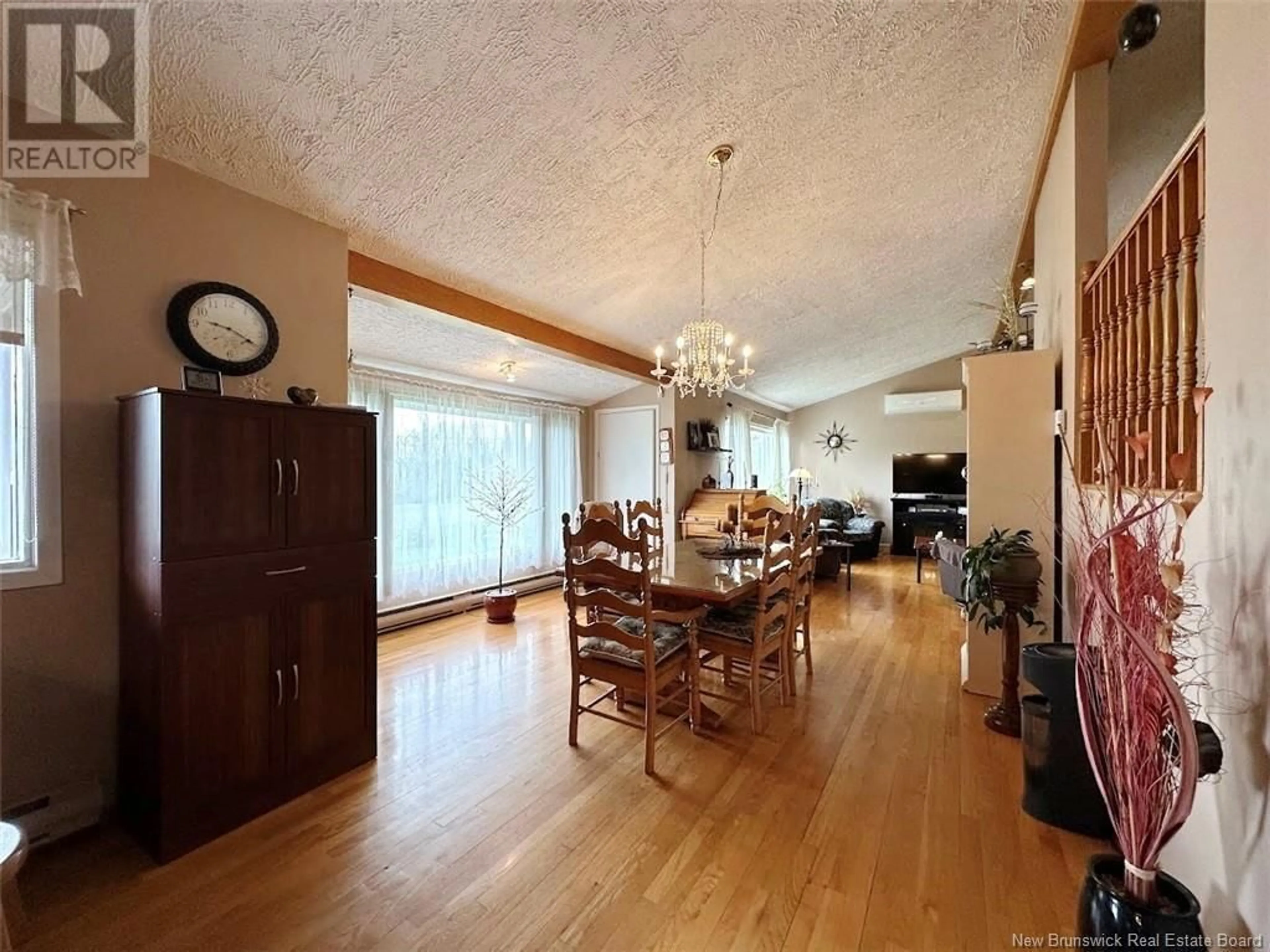 Dining room, wood/laminate floor for 1375 ST-FRANÇOIS STREET, Verret New Brunswick E3V4P1
