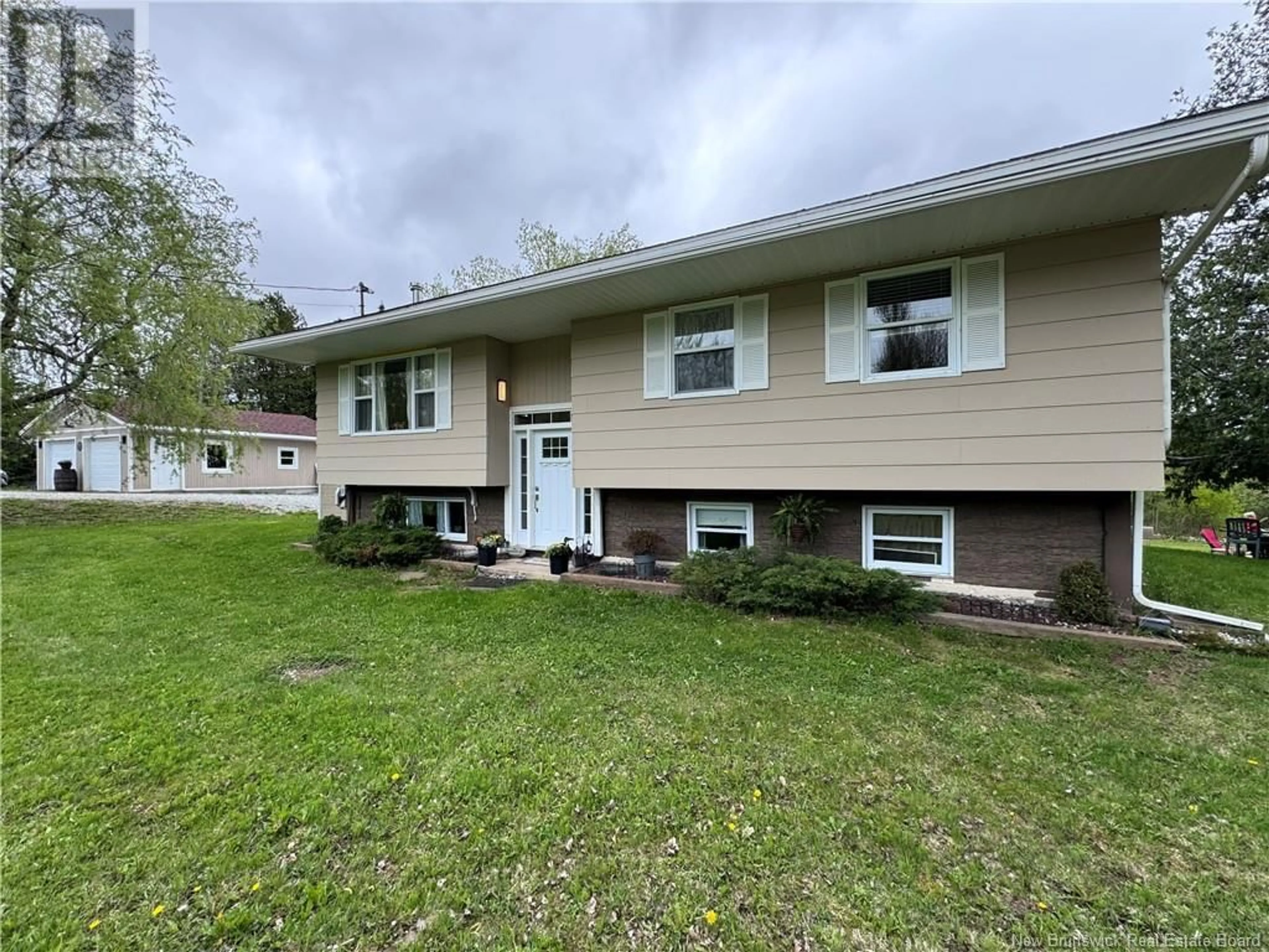 Home with vinyl exterior material, street for 1686 ROUTE 860, Titusville New Brunswick E5N3W3