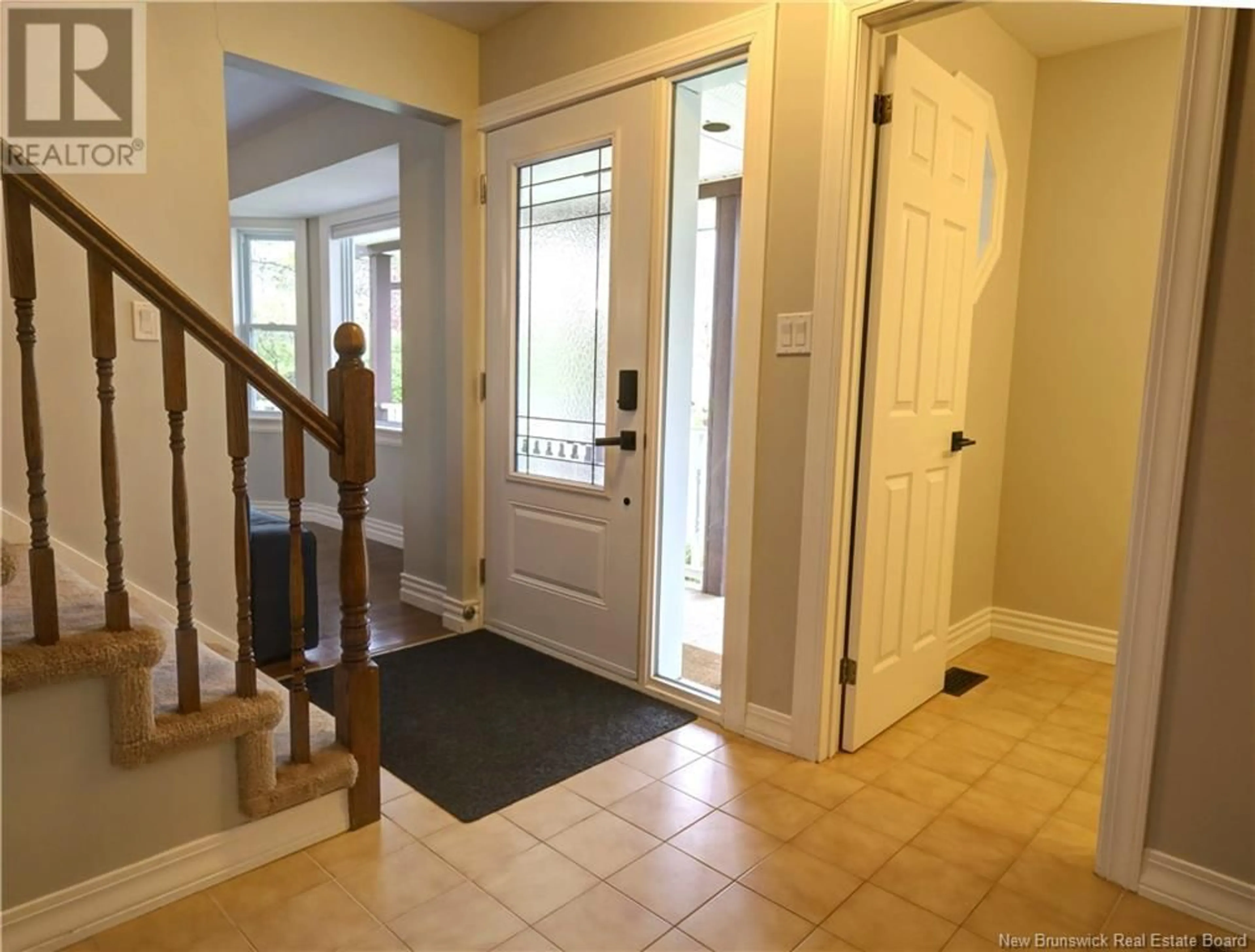 Indoor entryway for 50 TALISMAN CRESCENT, Fredericton New Brunswick E3C1L9