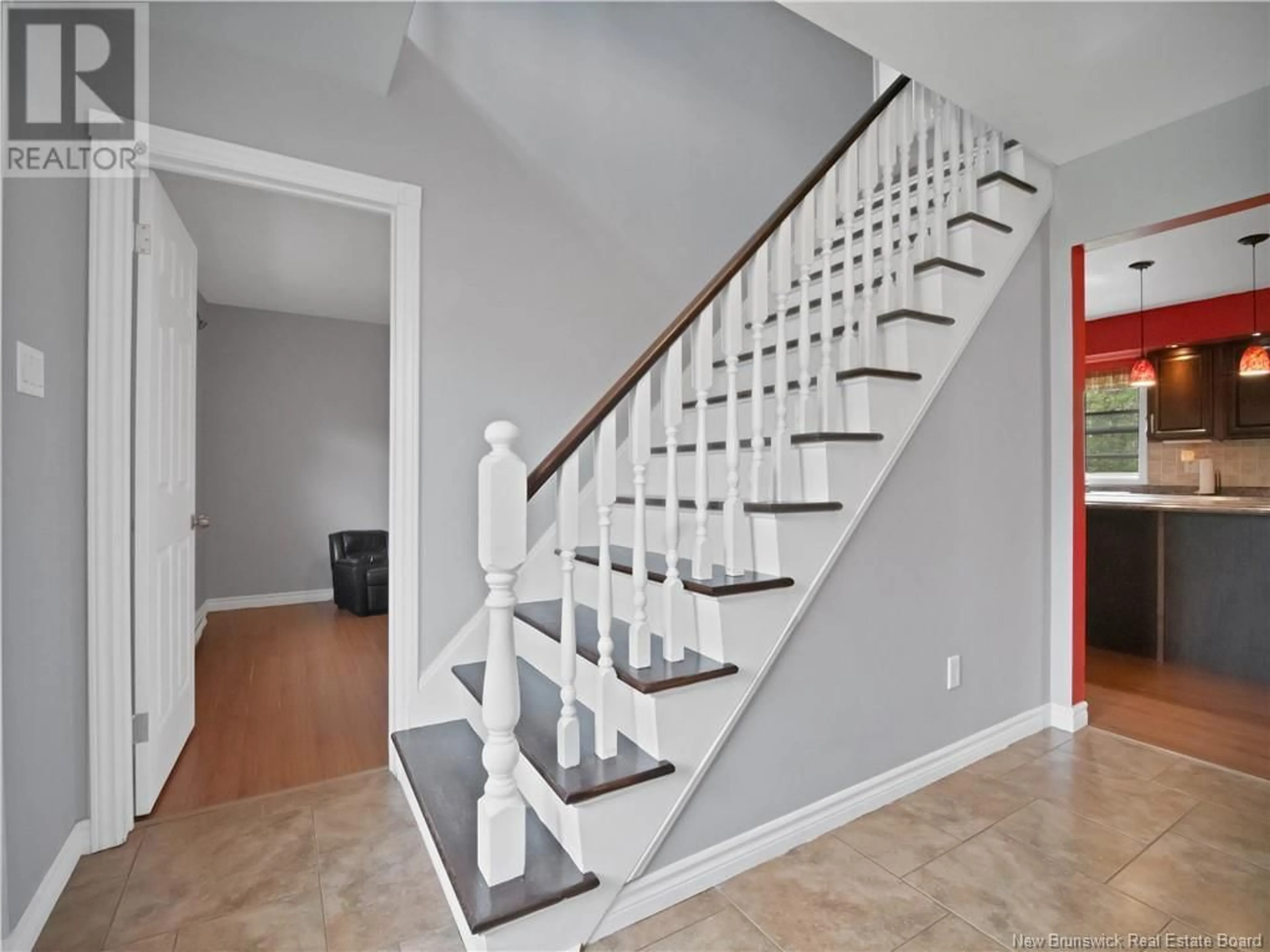 Stairs for 46 LIBERTY CRESCENT, Moncton New Brunswick E1A6H3