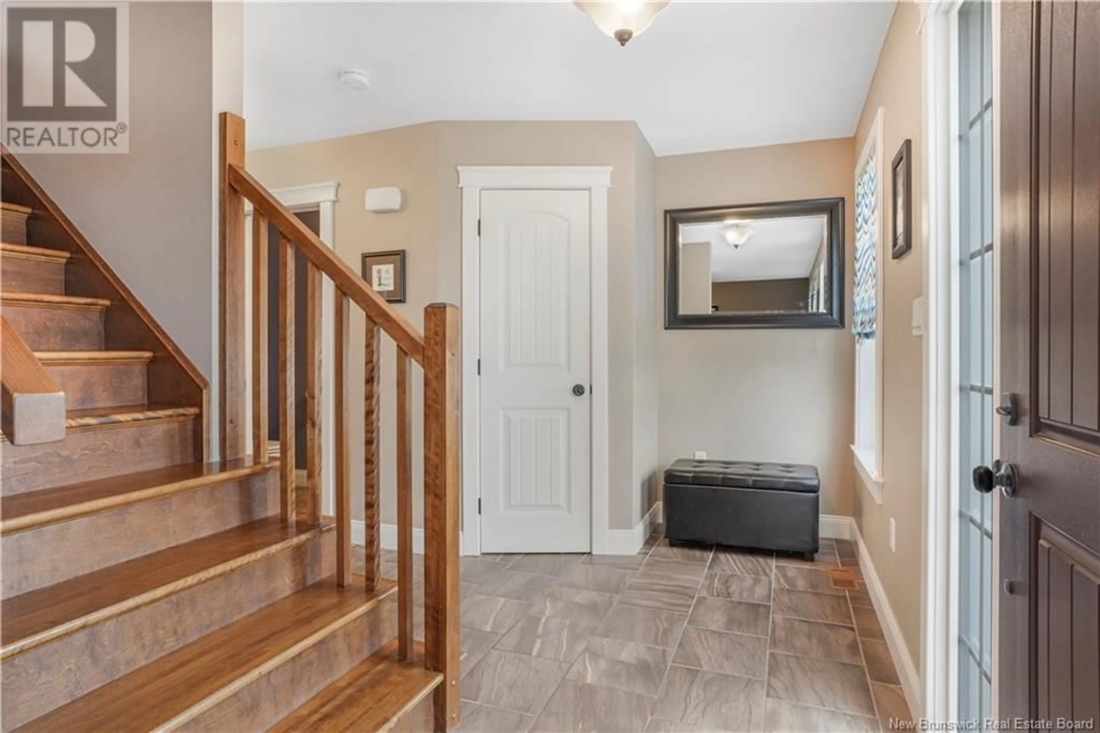 Indoor entryway for 5 LOUISE COURT, Fredericton New Brunswick E5G5M5