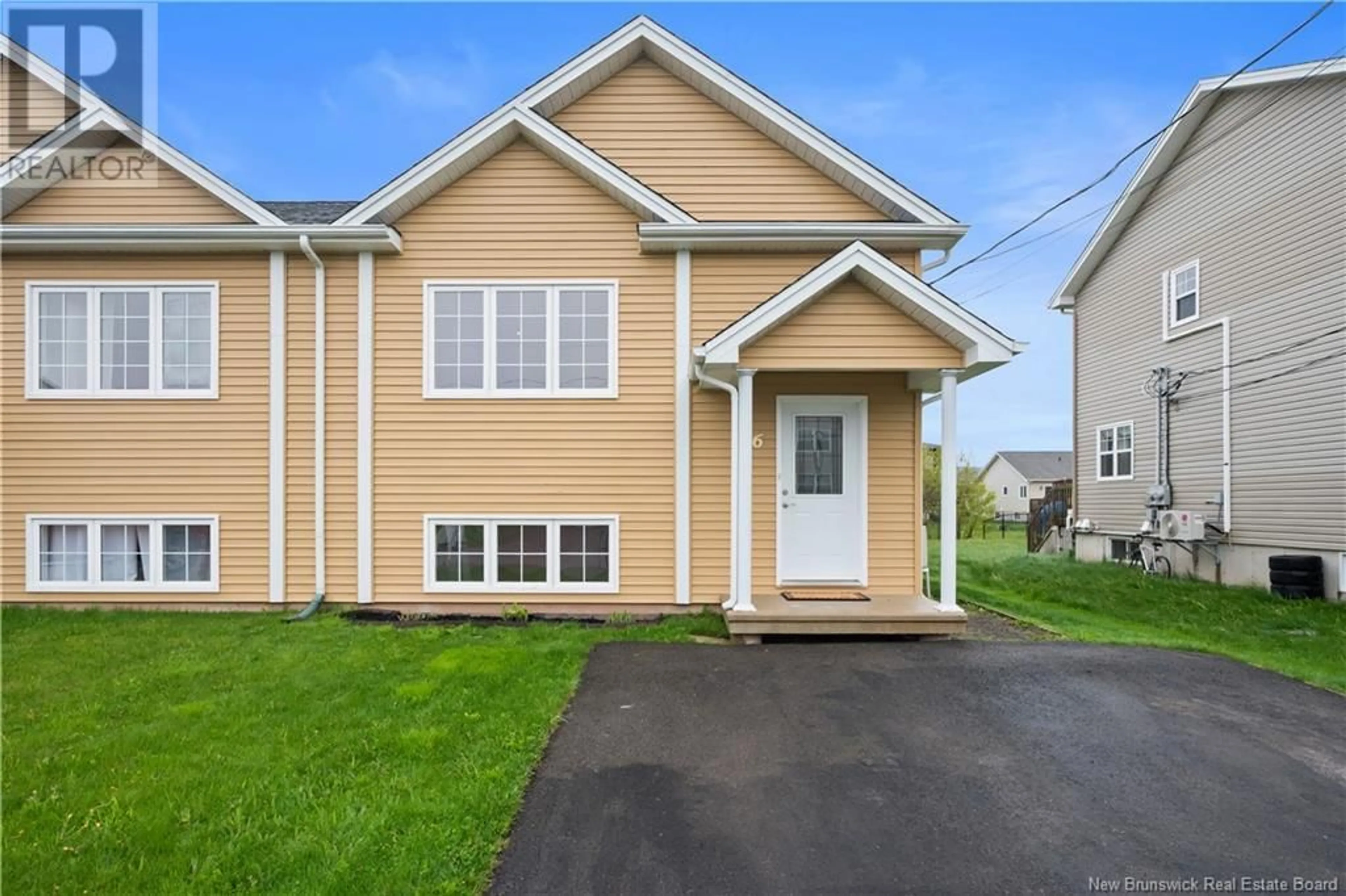 Home with vinyl exterior material, street for 66 GAMBIA STREET, Moncton New Brunswick E1G5T1