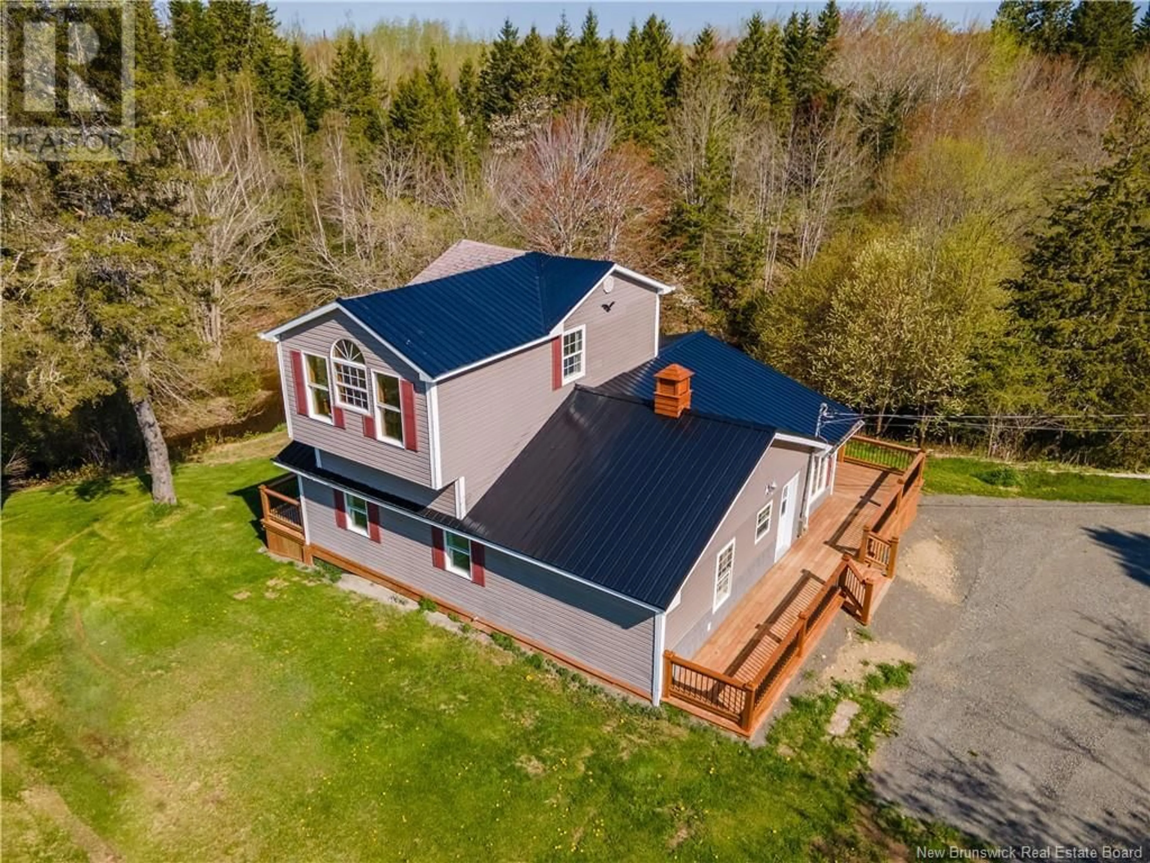 A pic from outside/outdoor area/front of a property/back of a property/a pic from drone, unknown for 914 MURRAY ROAD, Cocagne New Brunswick E4R2V3