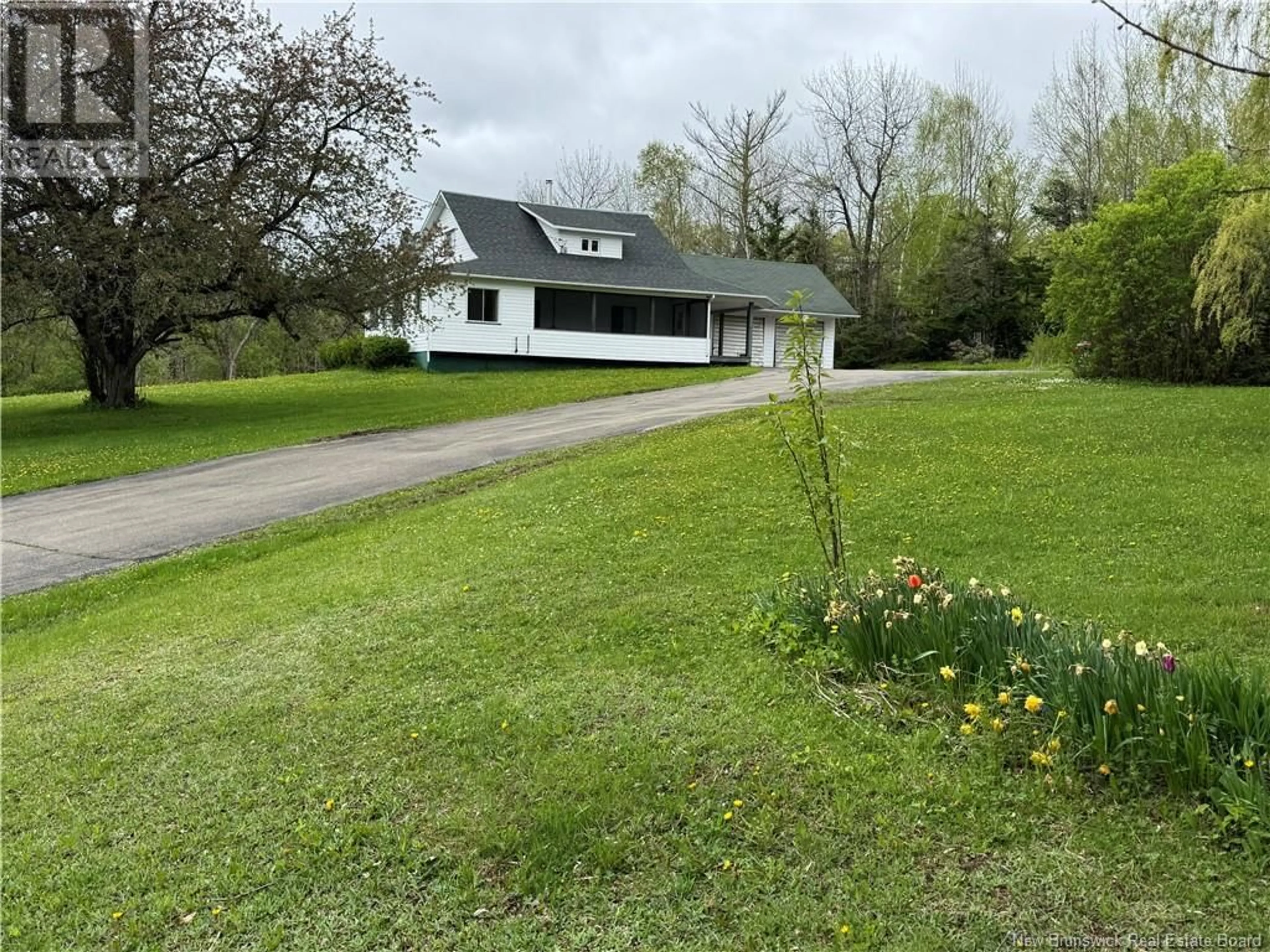 A pic from outside/outdoor area/front of a property/back of a property/a pic from drone, unknown for 1380 ROUTE 110, Royalton New Brunswick E7K2E2