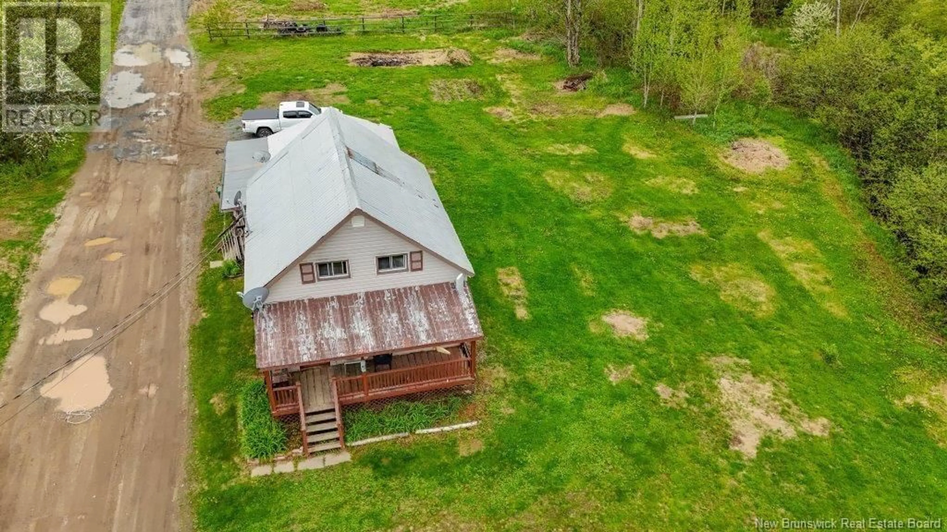 A pic from outside/outdoor area/front of a property/back of a property/a pic from drone, building for 723 ROUTE 628, Durham Bridge New Brunswick E6C1N6