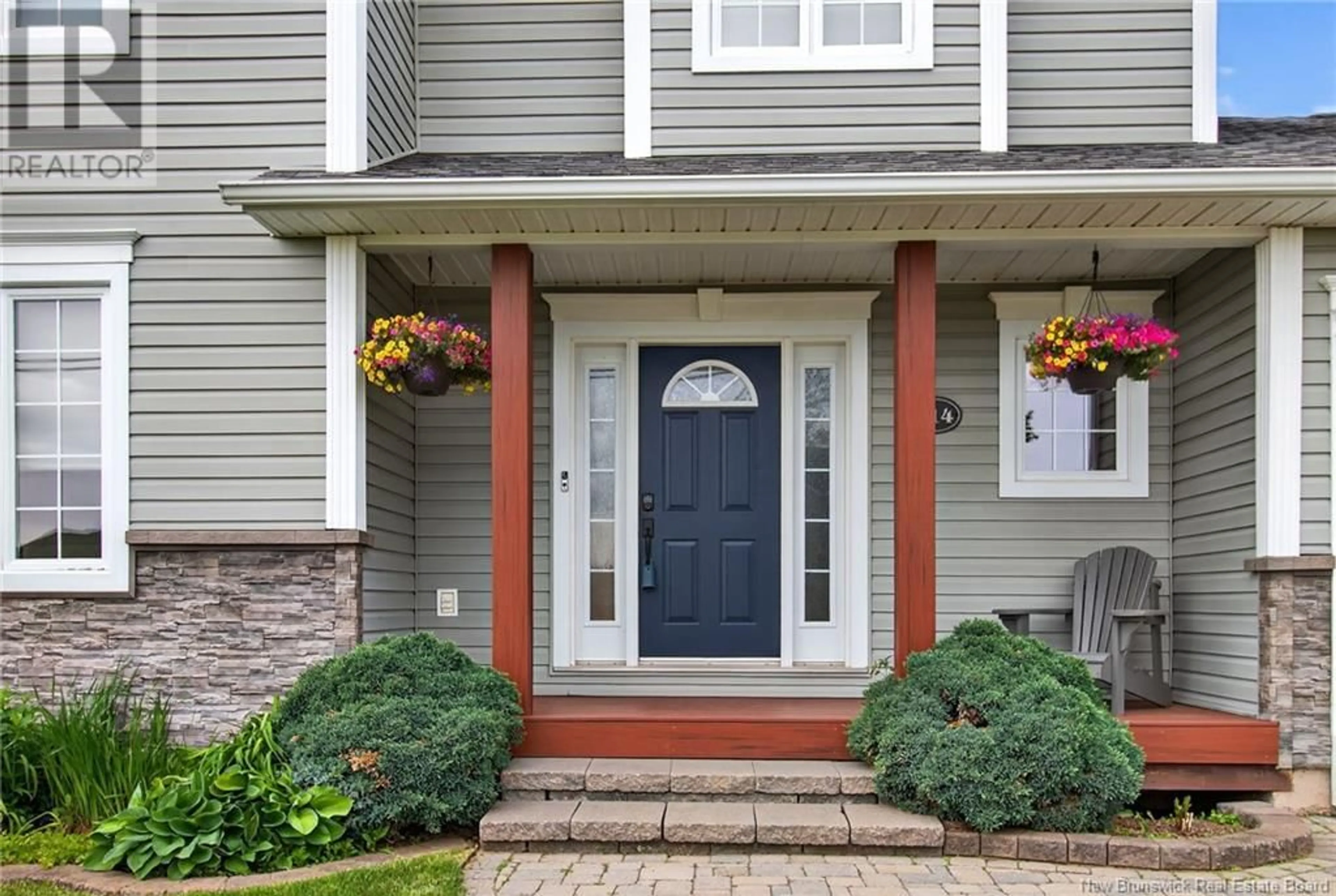 Indoor entryway for 114 MEUNIER STREET, Dieppe New Brunswick E1A7W9