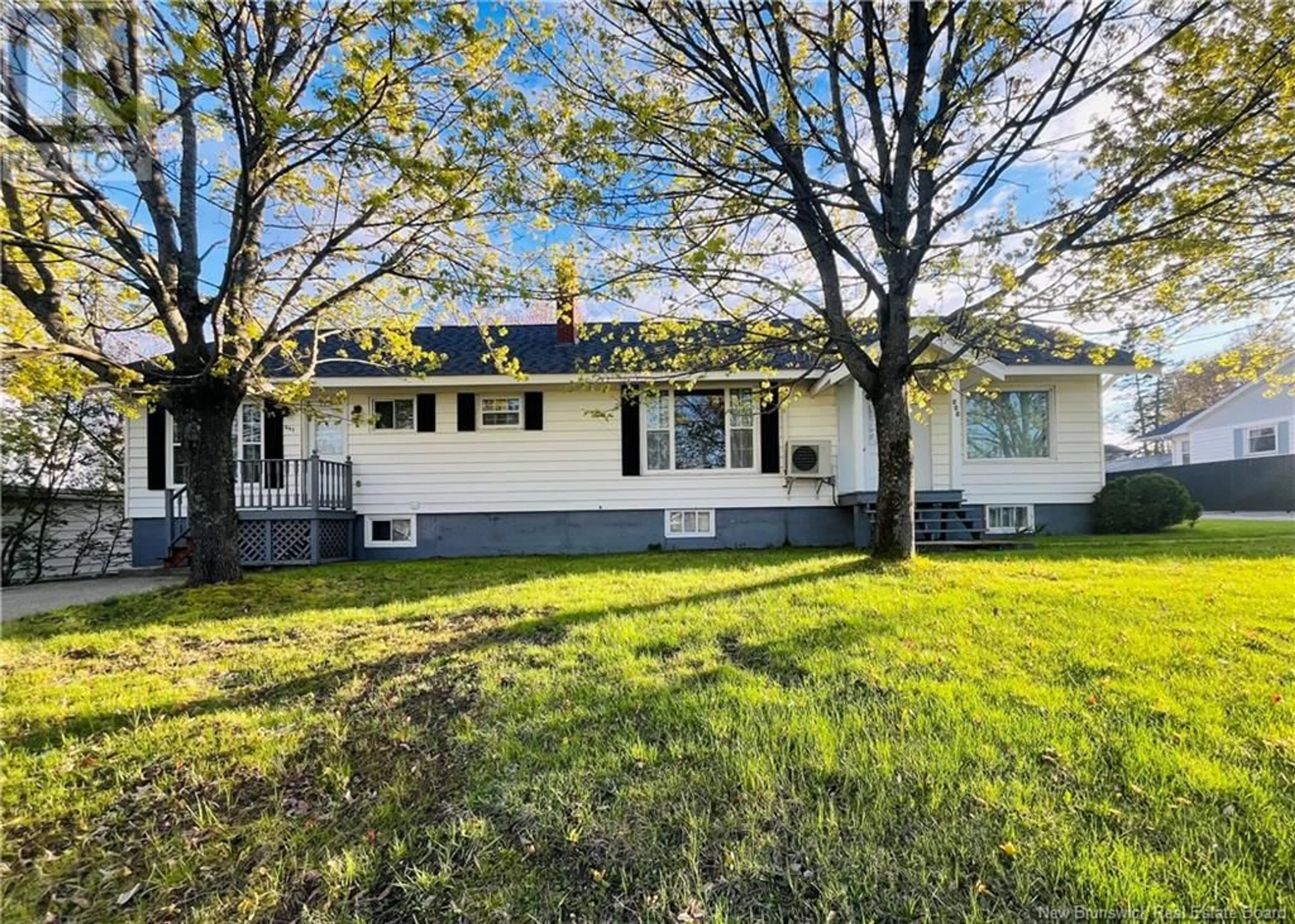 Home with vinyl exterior material, street for 445 NEWCASTLE BOULEVARD, Miramichi New Brunswick E1V2K3