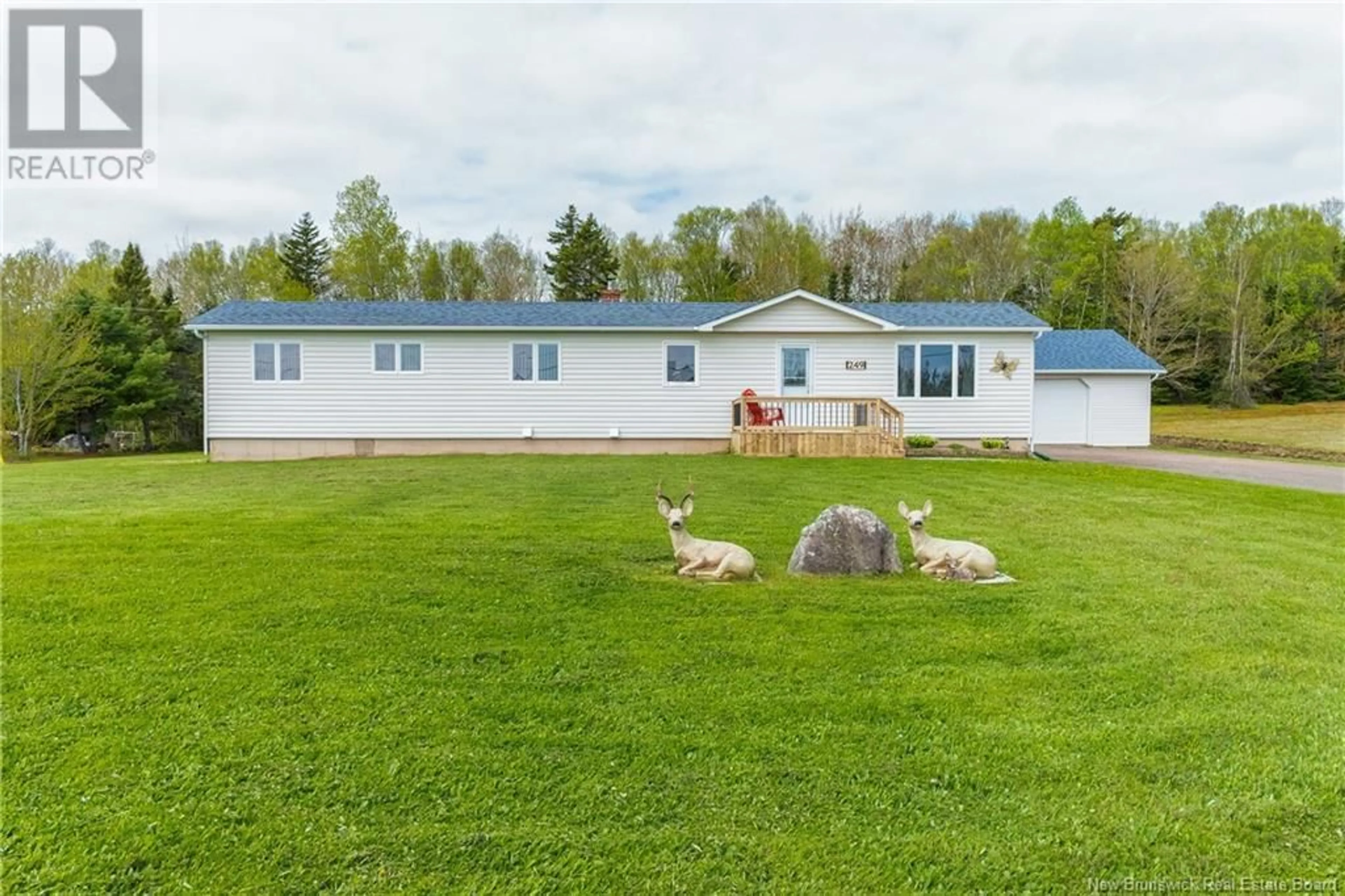 A pic from outside/outdoor area/front of a property/back of a property/a pic from drone, water/lake/river/ocean view for 249 ABOUJAGANE ROAD, Haute-Aboujagane New Brunswick E4P5L8
