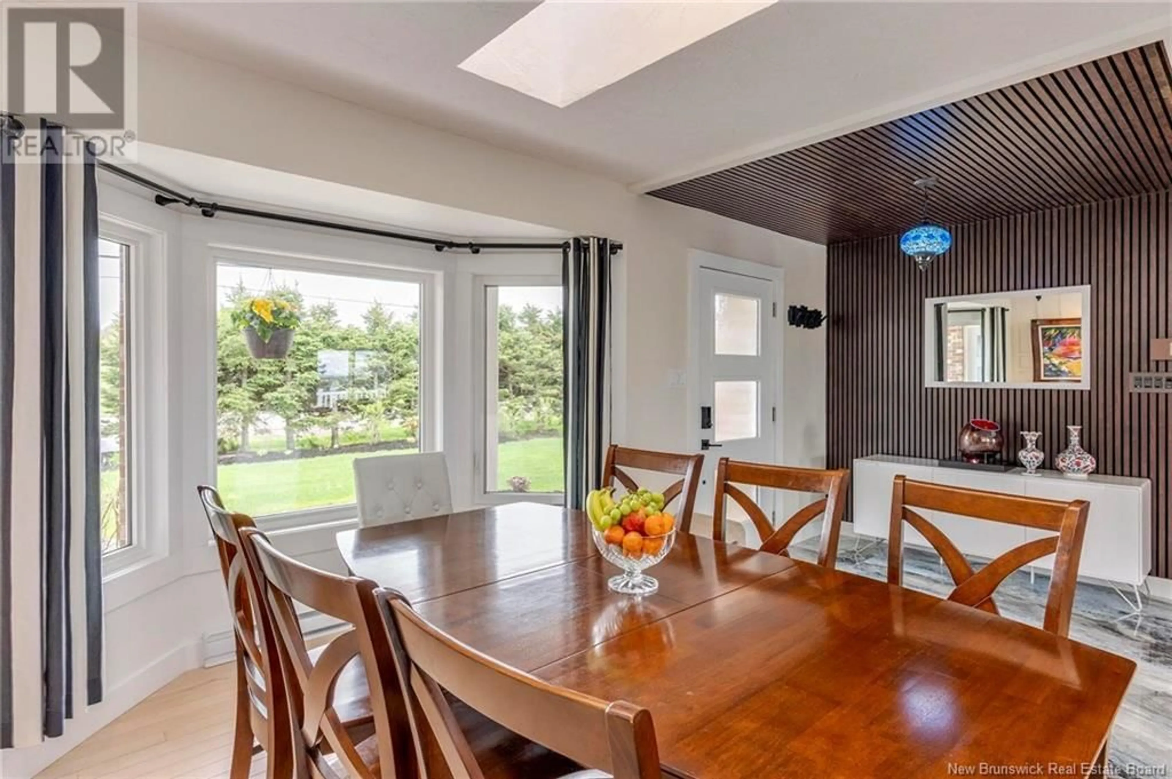 Dining room, wood/laminate floor for 931 COVERDALE, Riverview New Brunswick E1B5E6