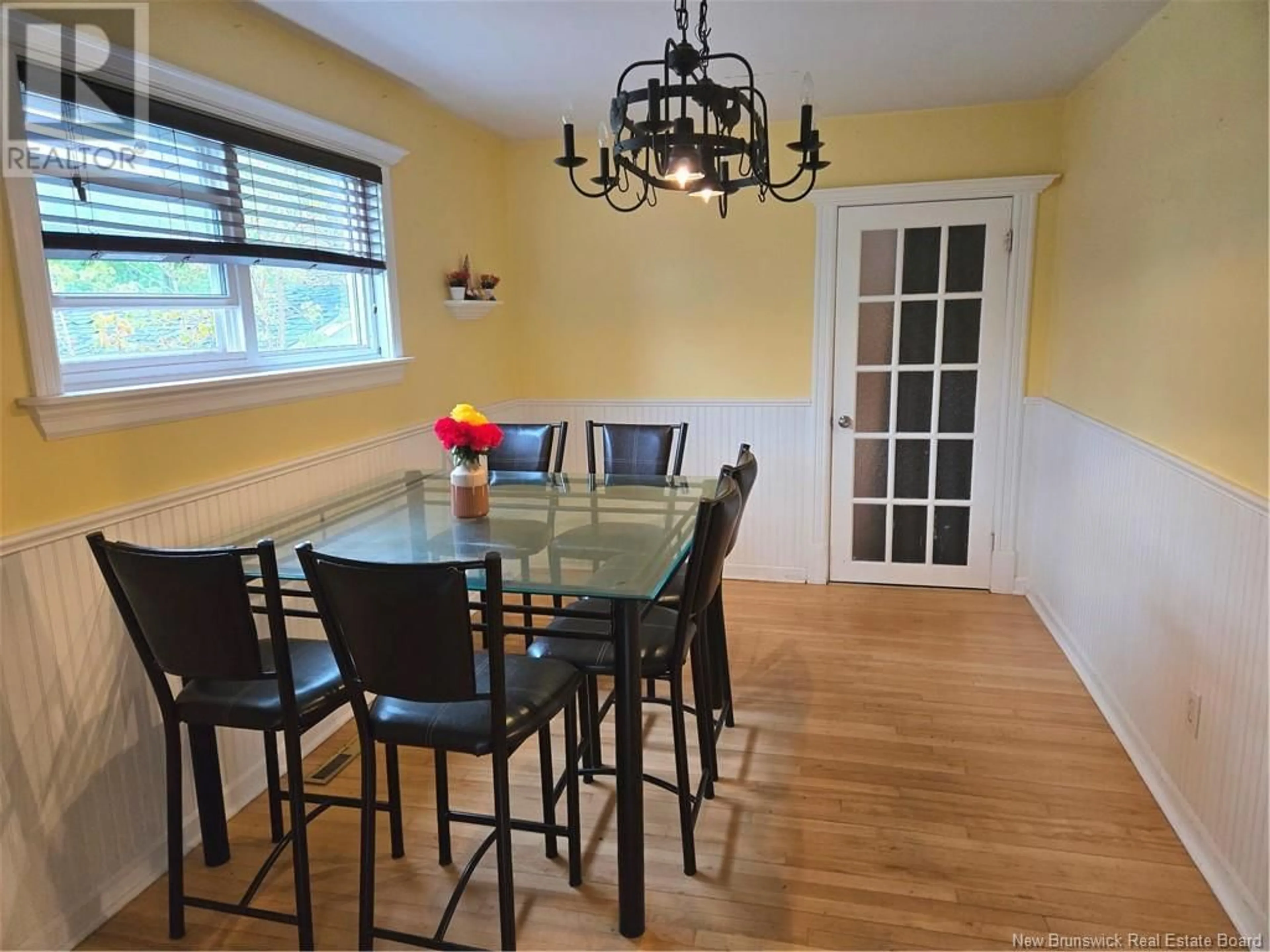 Dining room, wood/laminate floor for 701 YALE AVENUE, Riverview New Brunswick E1B2C3
