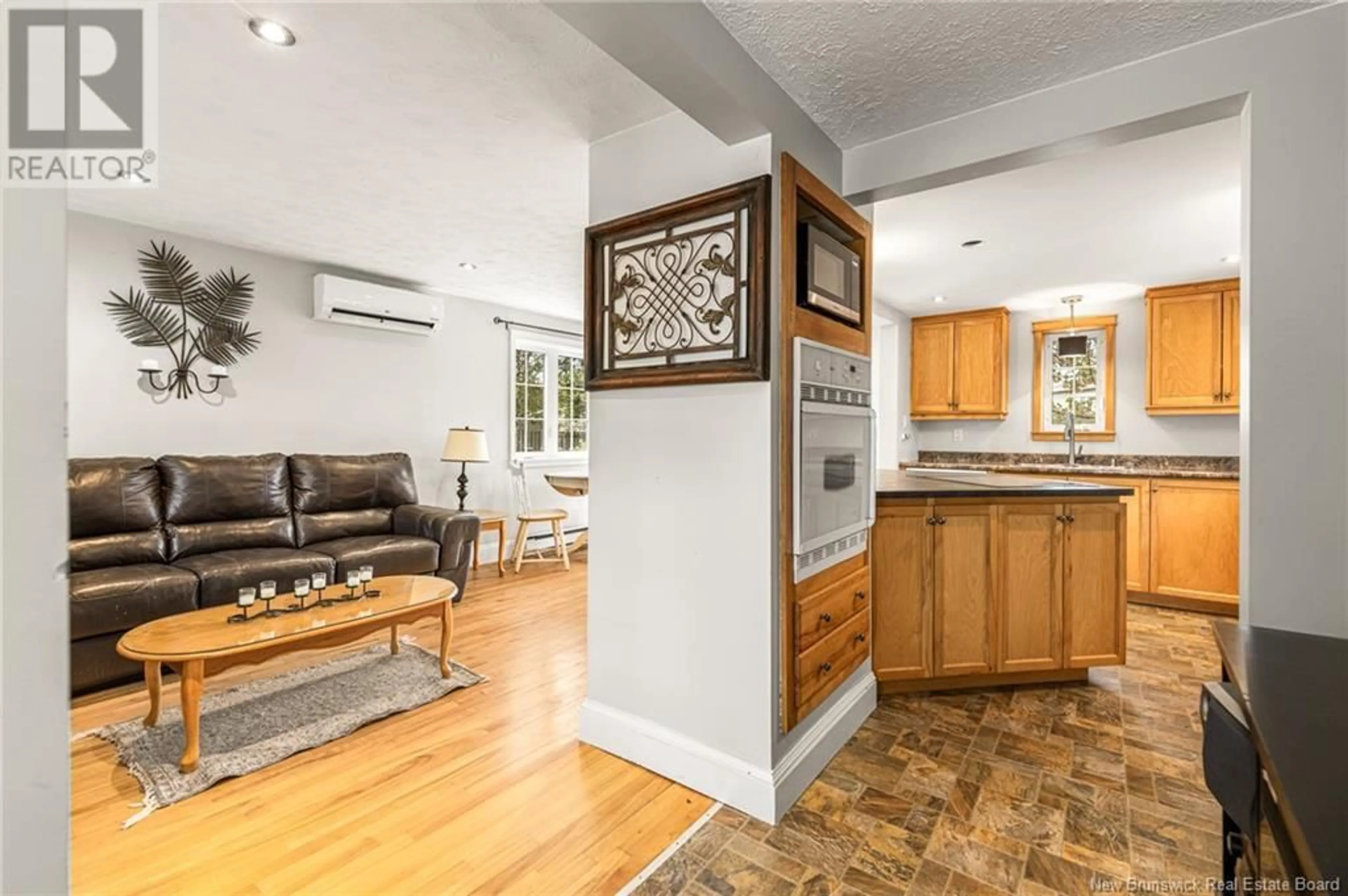 Open concept kitchen, unknown for 204 VIRGINIA AVENUE, Dieppe New Brunswick E1A1L8