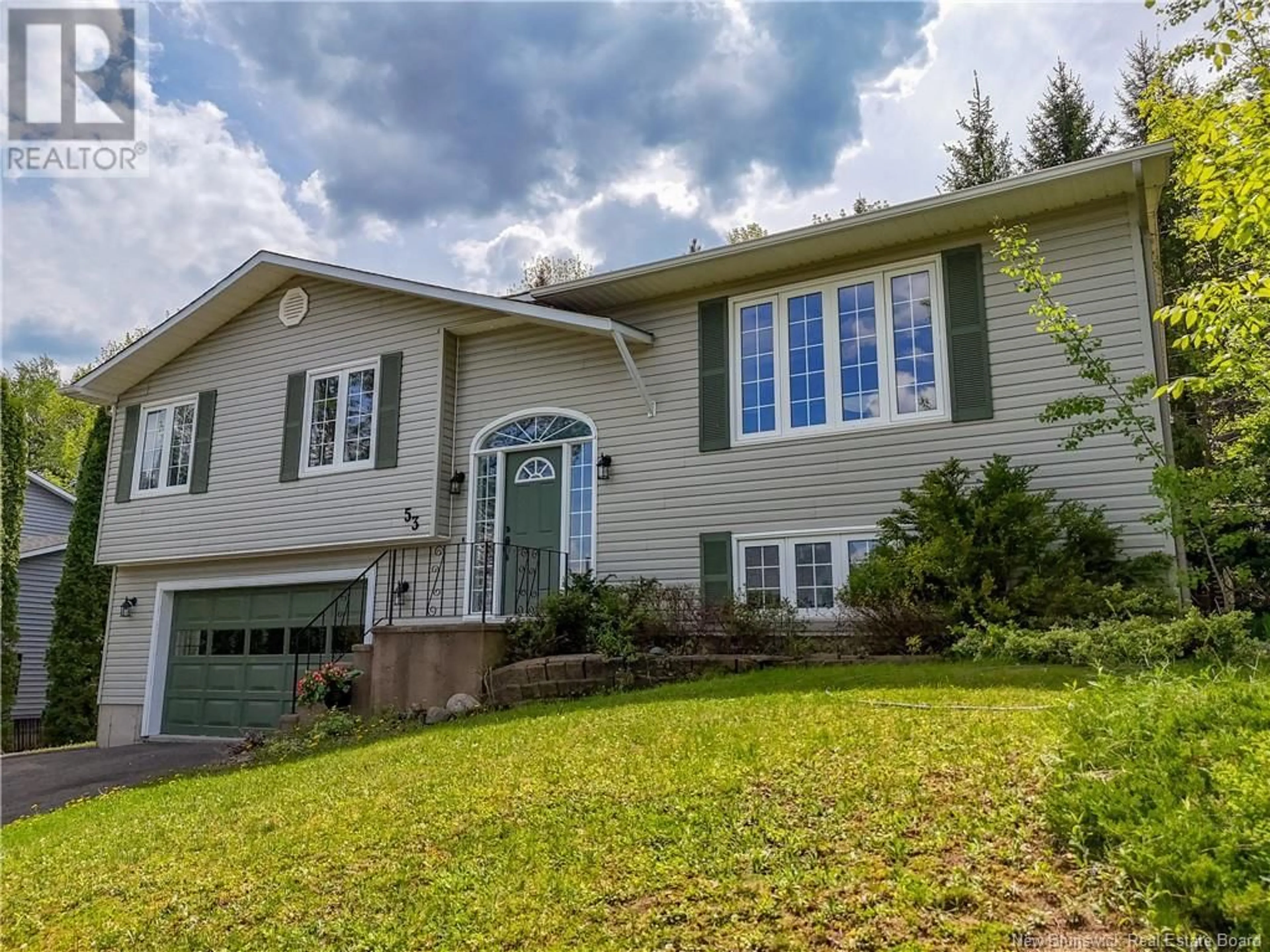 Home with vinyl exterior material, street for 53 STONEYBROOK CRESCENT, Fredericton New Brunswick E3B6Y5