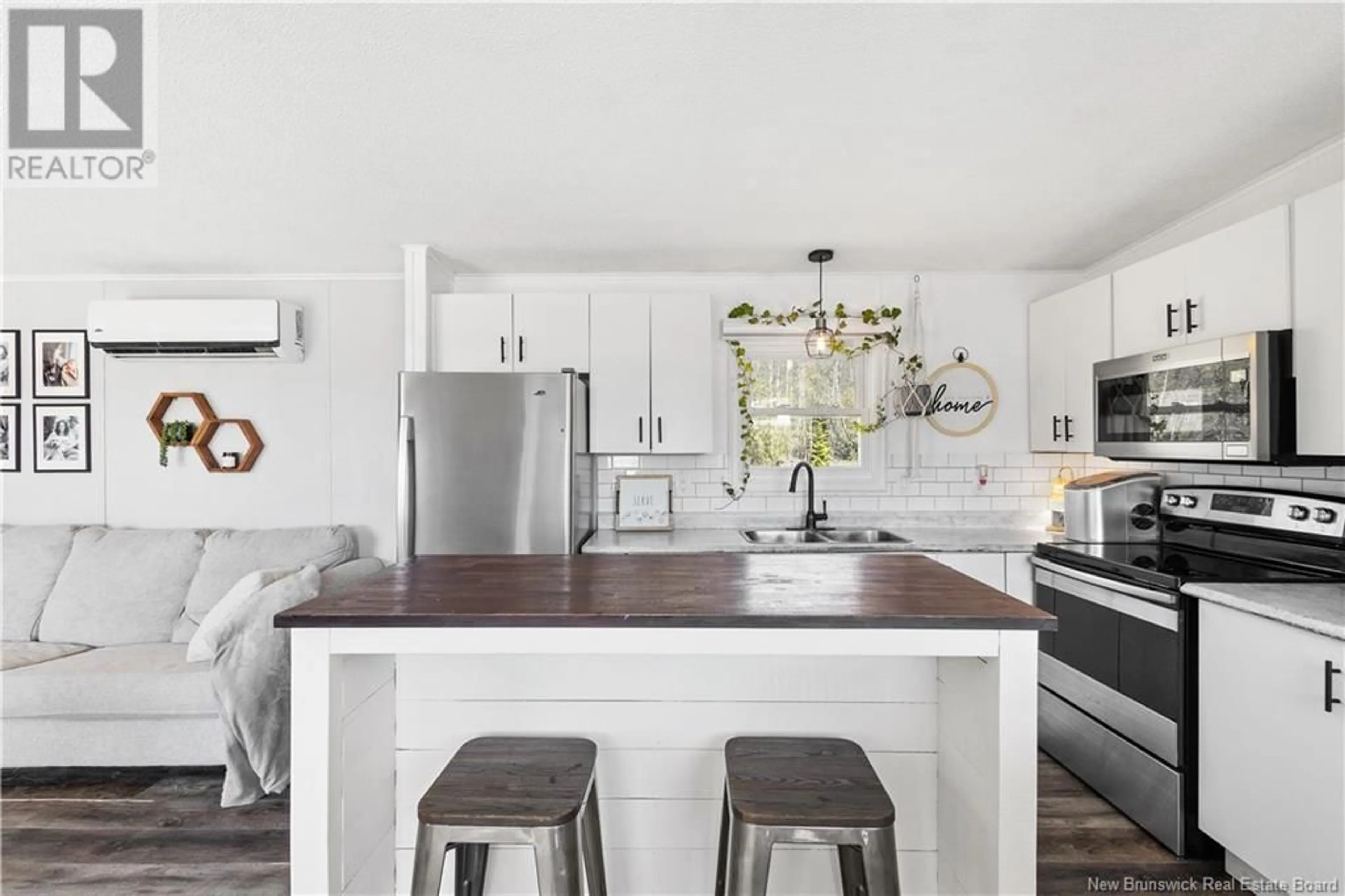 Open concept kitchen, unknown for 4039 HWY 108, Upper Derby New Brunswick E9E2K4