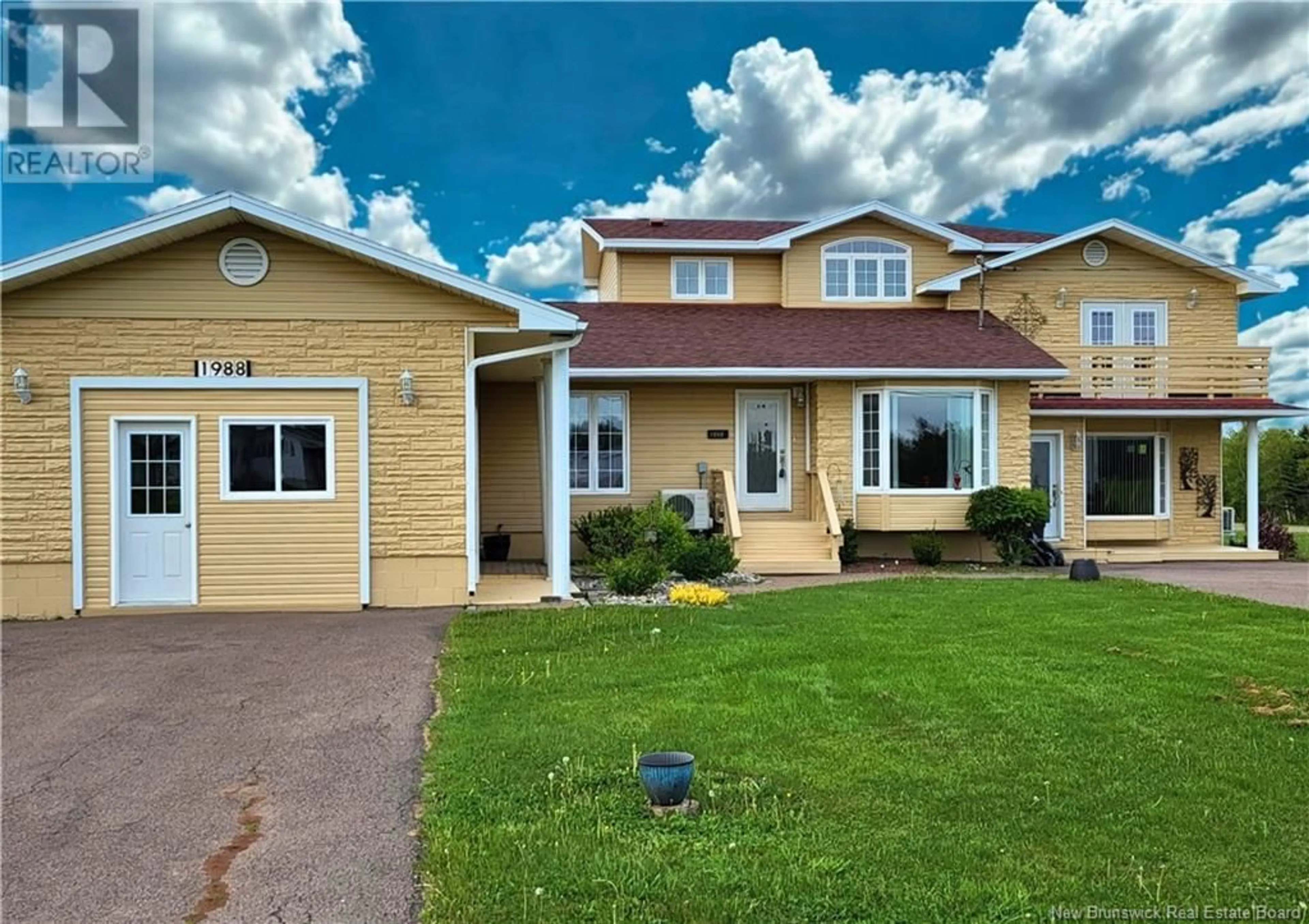 Home with vinyl exterior material, street for 1988 ROUTE 950, Petit-Cap New Brunswick E4N2J4