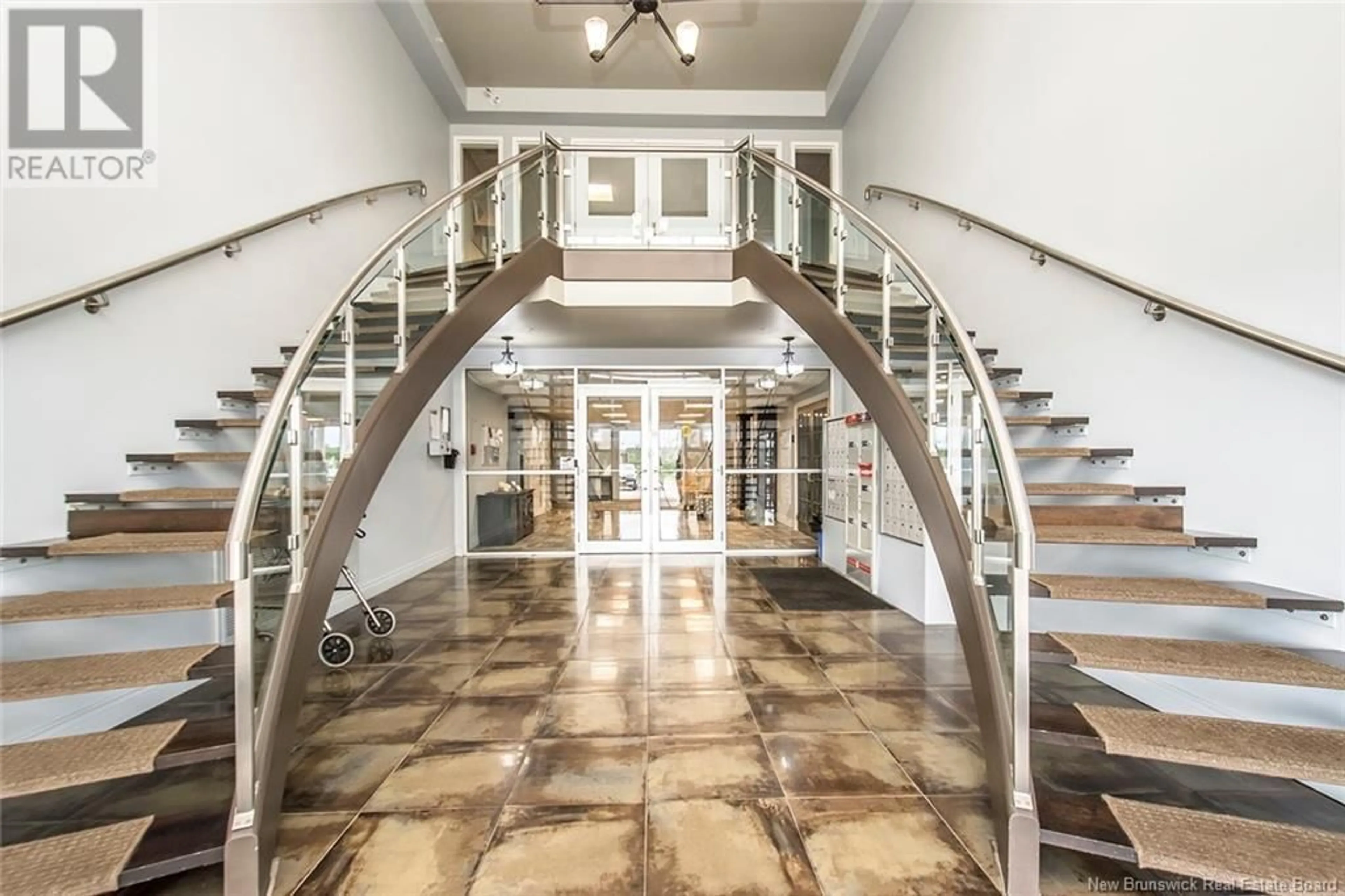 Indoor foyer for 219 - 69 CAP BIMET BOULEVARD, Grand-Barachois New Brunswick E4P6X5