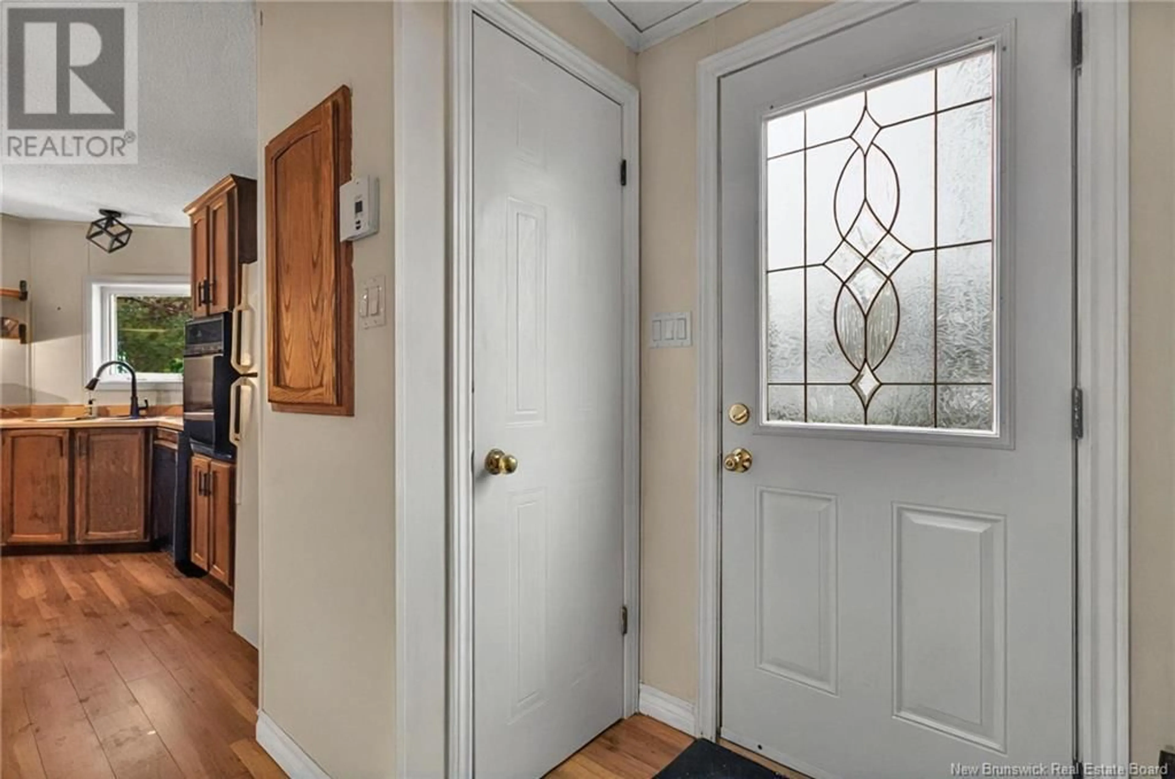 Indoor entryway for 5 PURPLE MARTIN COURT, Moncton New Brunswick E1H2Z8
