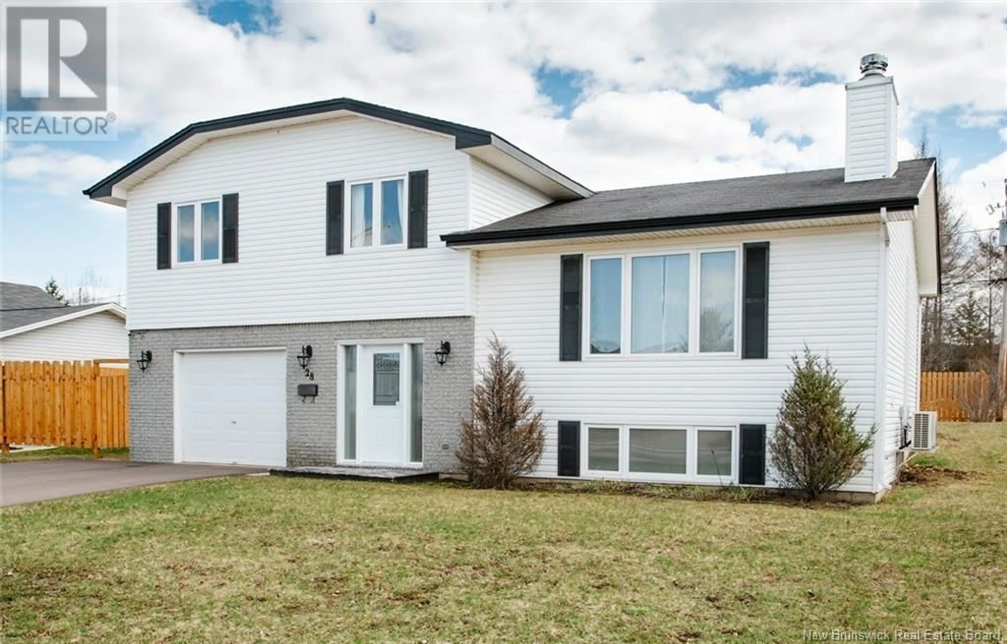 Home with vinyl exterior material, street for 28 CAMEO COURT, Moncton New Brunswick E1A6S2