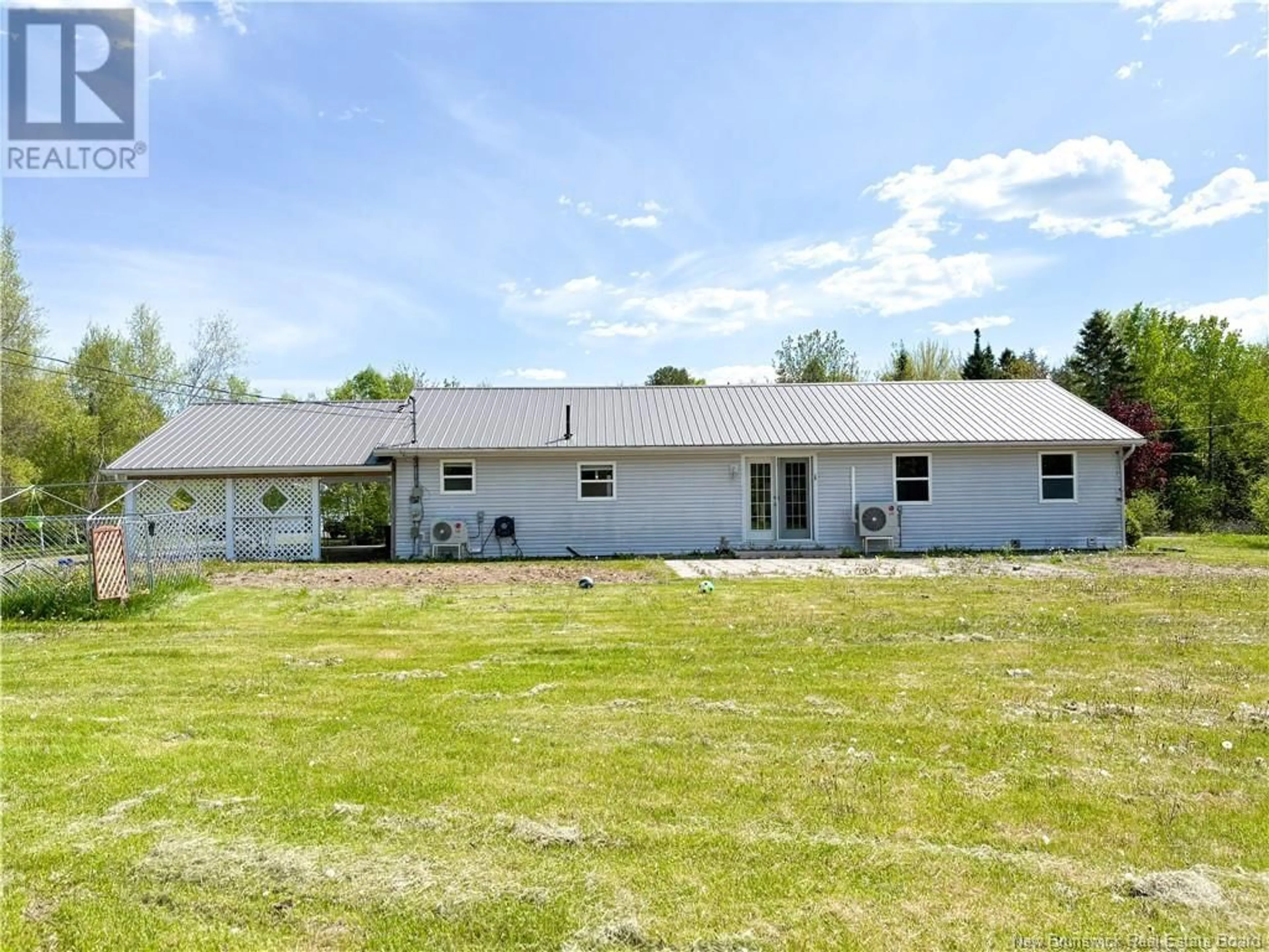 A pic from outside/outdoor area/front of a property/back of a property/a pic from drone, unknown for 14 WHITE BIRCH STREET, Lower Woodstock New Brunswick E7M4B7